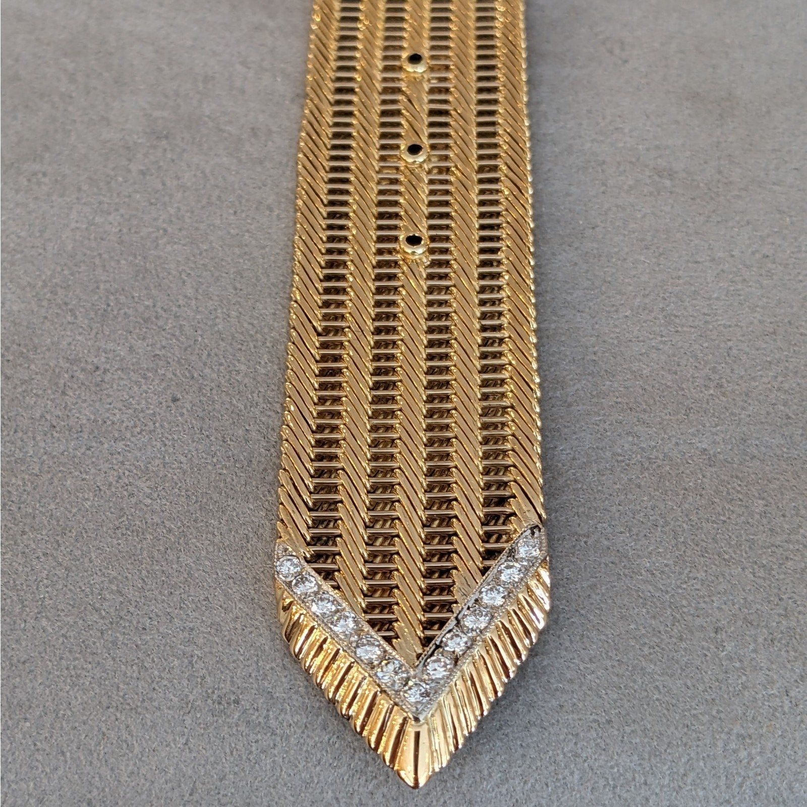 Vintage Kutchinsky Diamond Belt Bracelet in 18k Yellow Gold