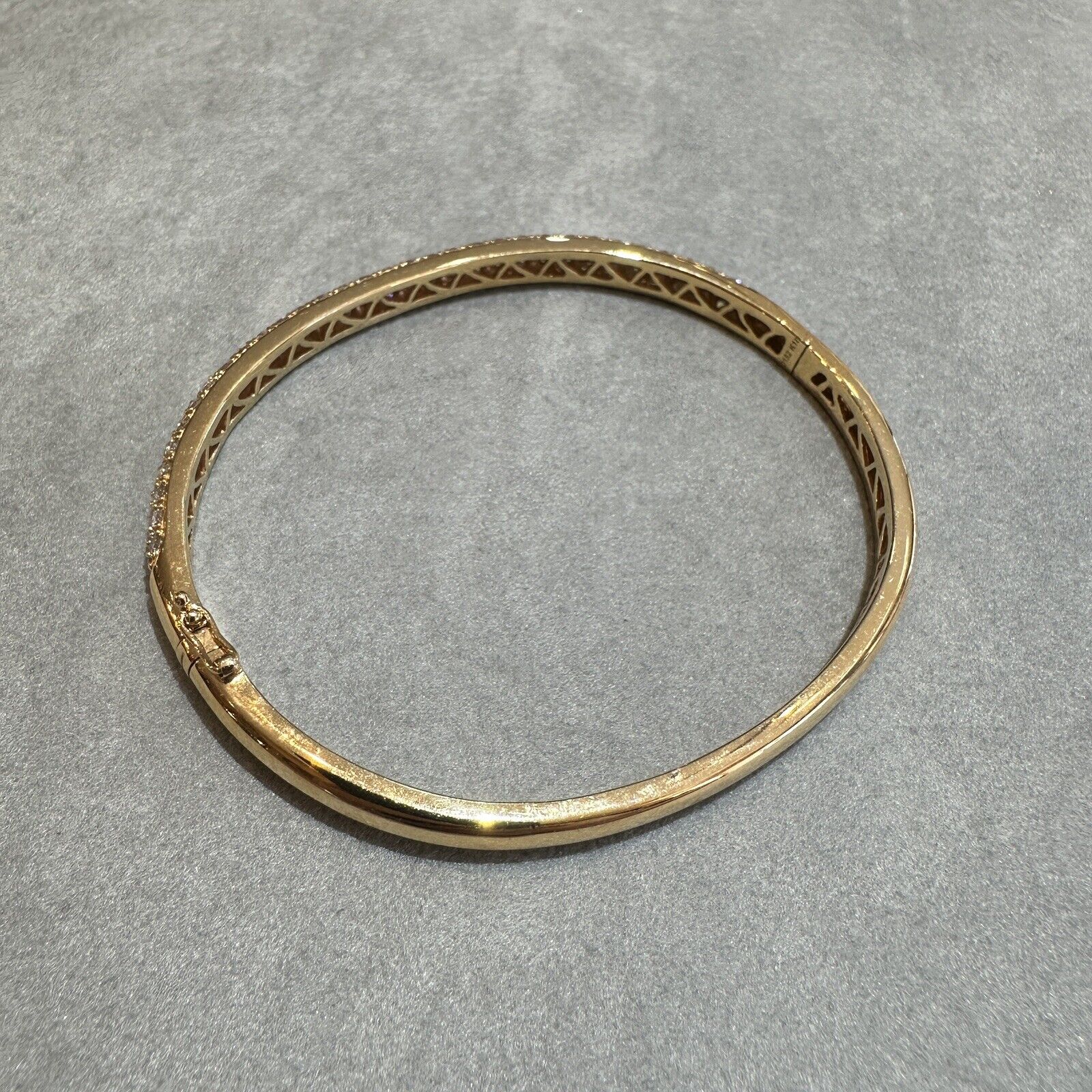 Natural Diamond Pave Bangle Bracelet 1.52cts in 18k Rose Gold