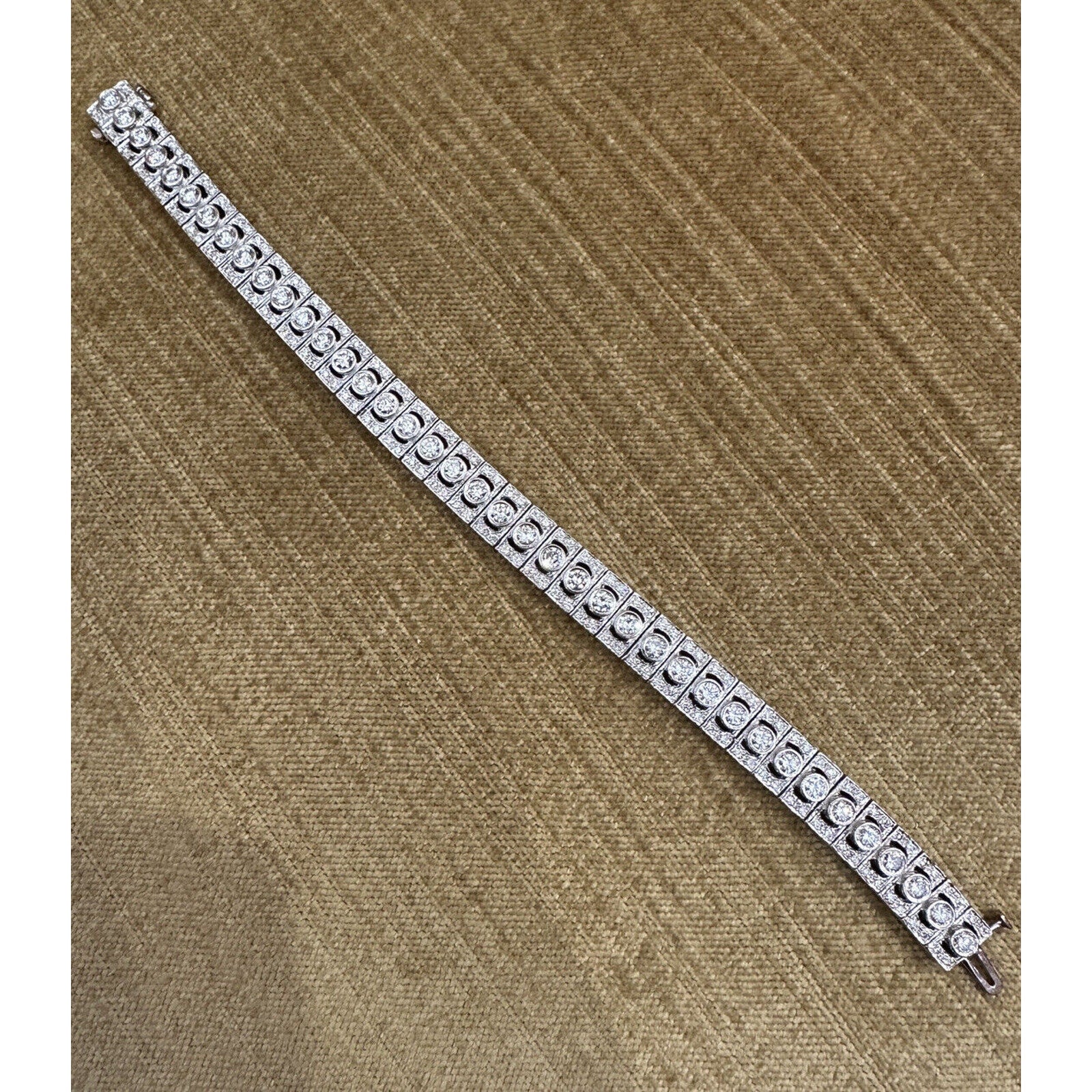 Vintage Diamond Link Bracelet 6.00cts in Platinum - HM2449EB