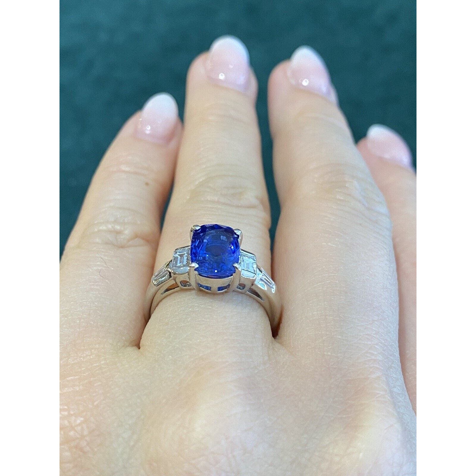 GIA Natural No Heat Oval Sapphire 3.23 ct in Platinum Diamond Ring - HM2369ZI