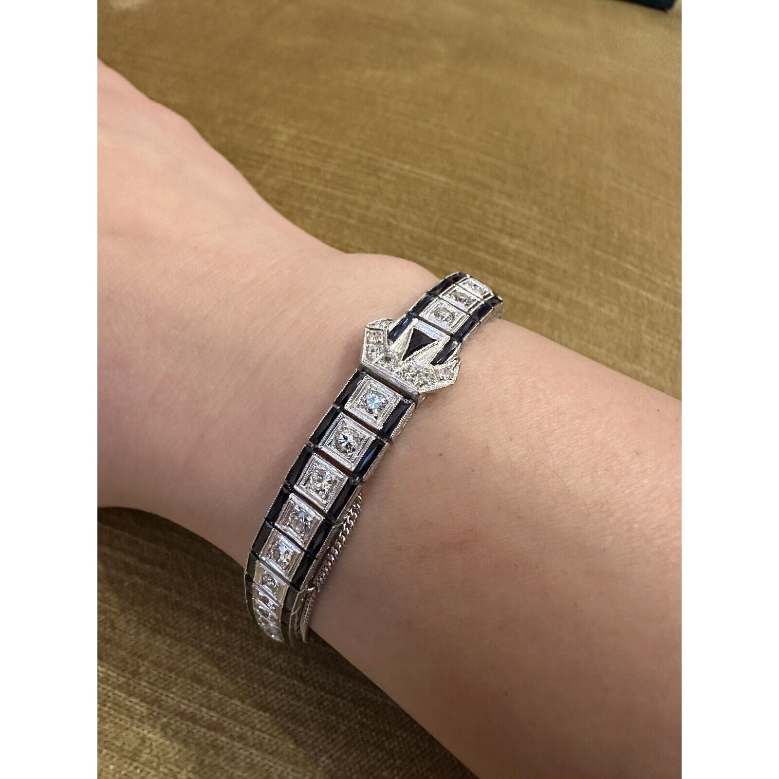 Art Deco Platinum Diamond Buckle Line Bracelet - HM2523AV
