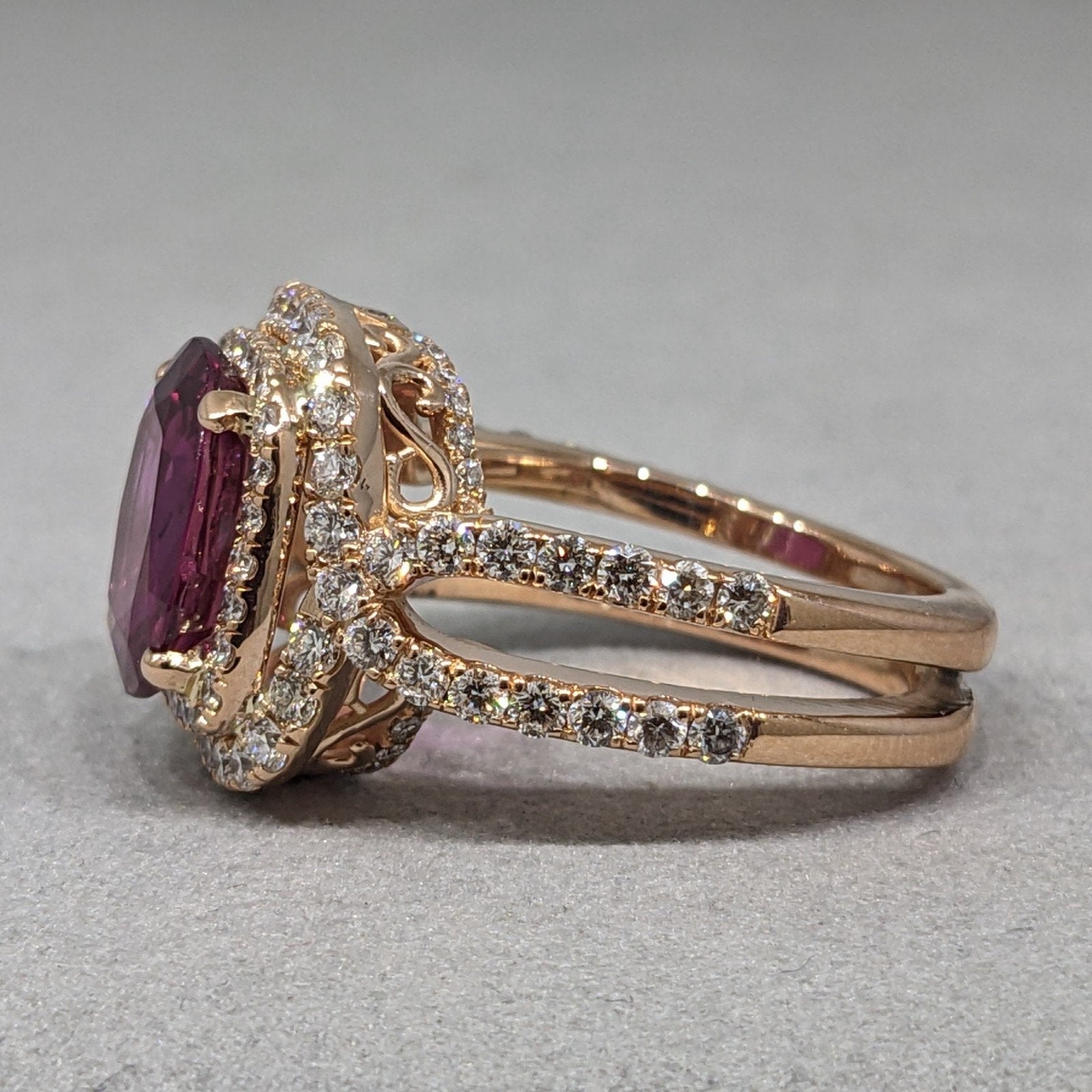 Certified 5.01 ct Natural Oval Ruby and Diamond Ring in 14k Rose Gold