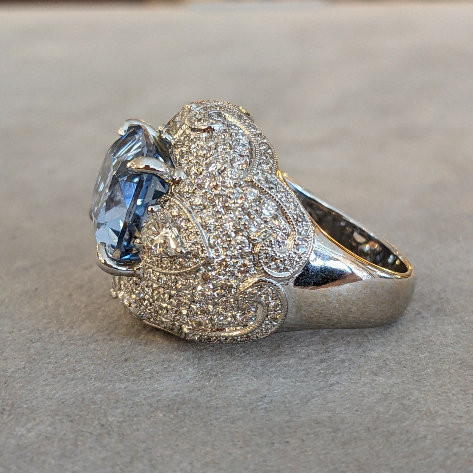 Santa Maria Aquamarine 8.91 ct and Diamond Ring in 14k White Gold