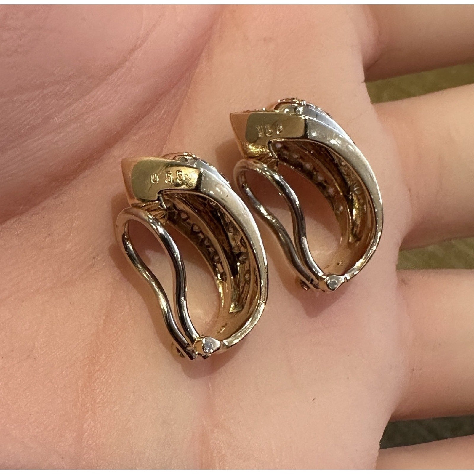 Natural Pave Diamond Half Hoop Earrings 1.10cttw in 18k Yellow Gold