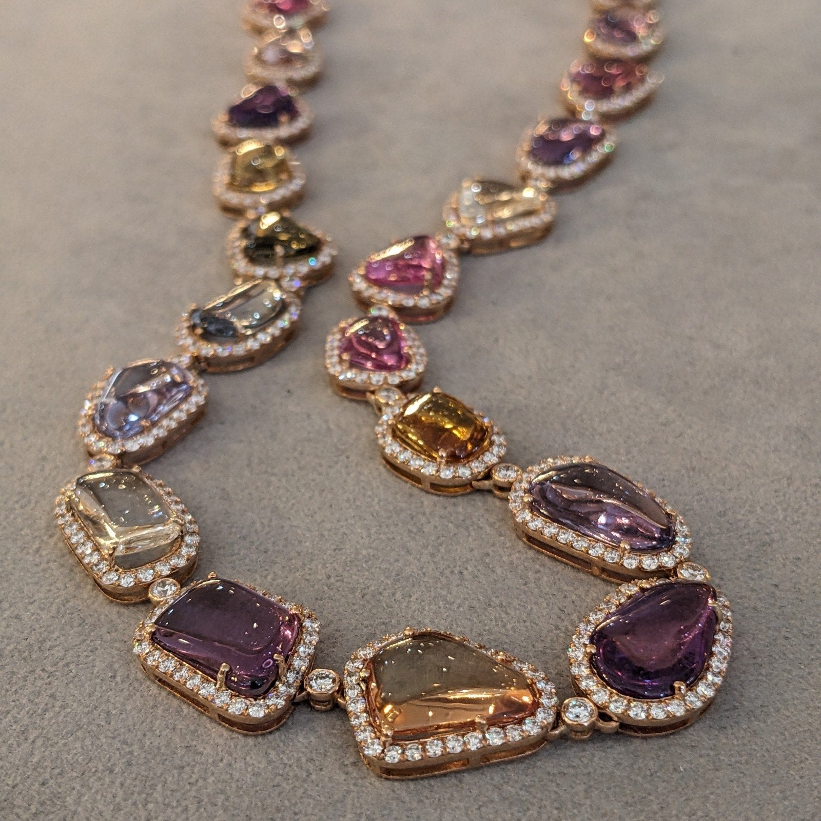 Certified Unheated Sapphire and Diamond Necklace in 18k Rose Gold