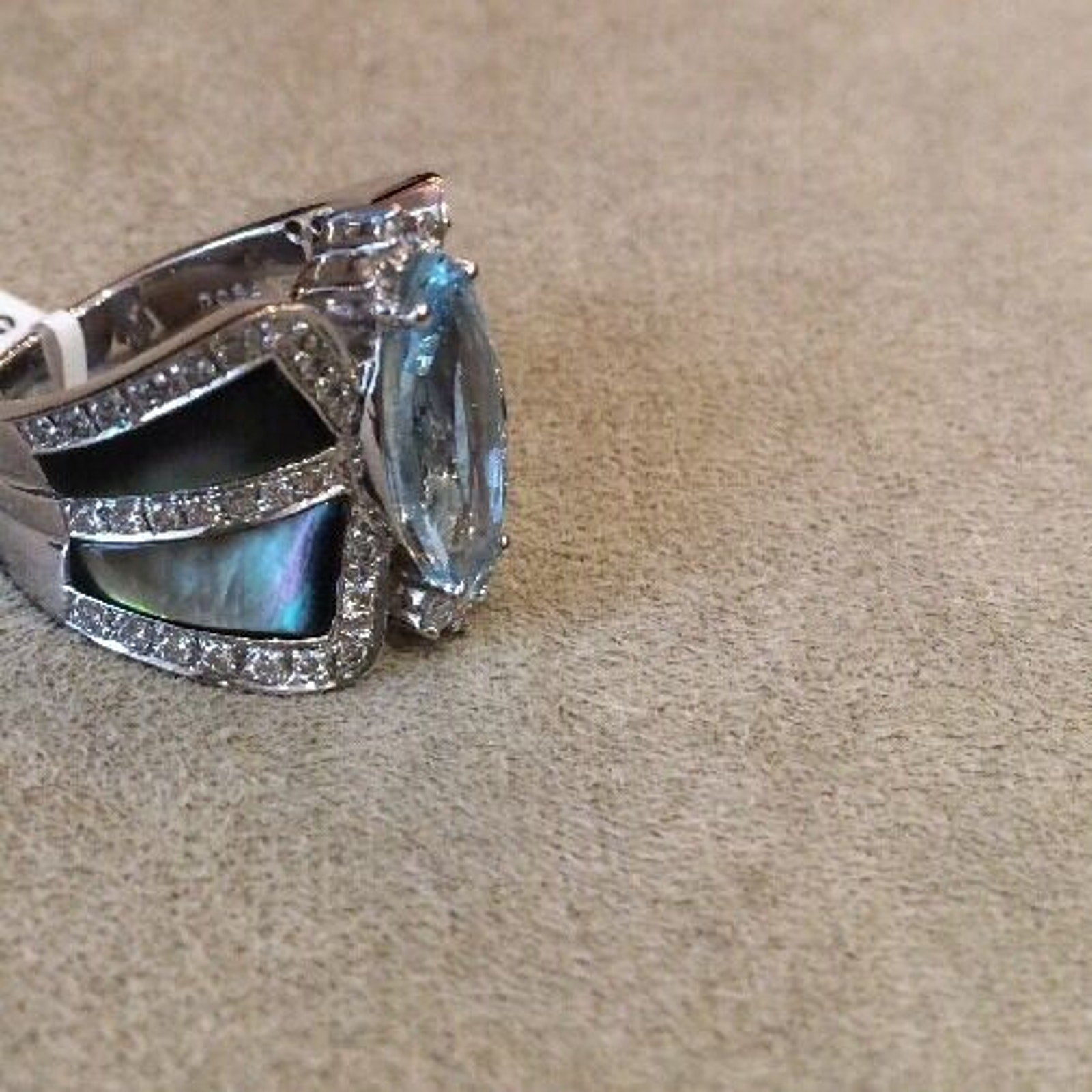 Marquise cut Aquamarine & Diamond Ring in 18K White Gold