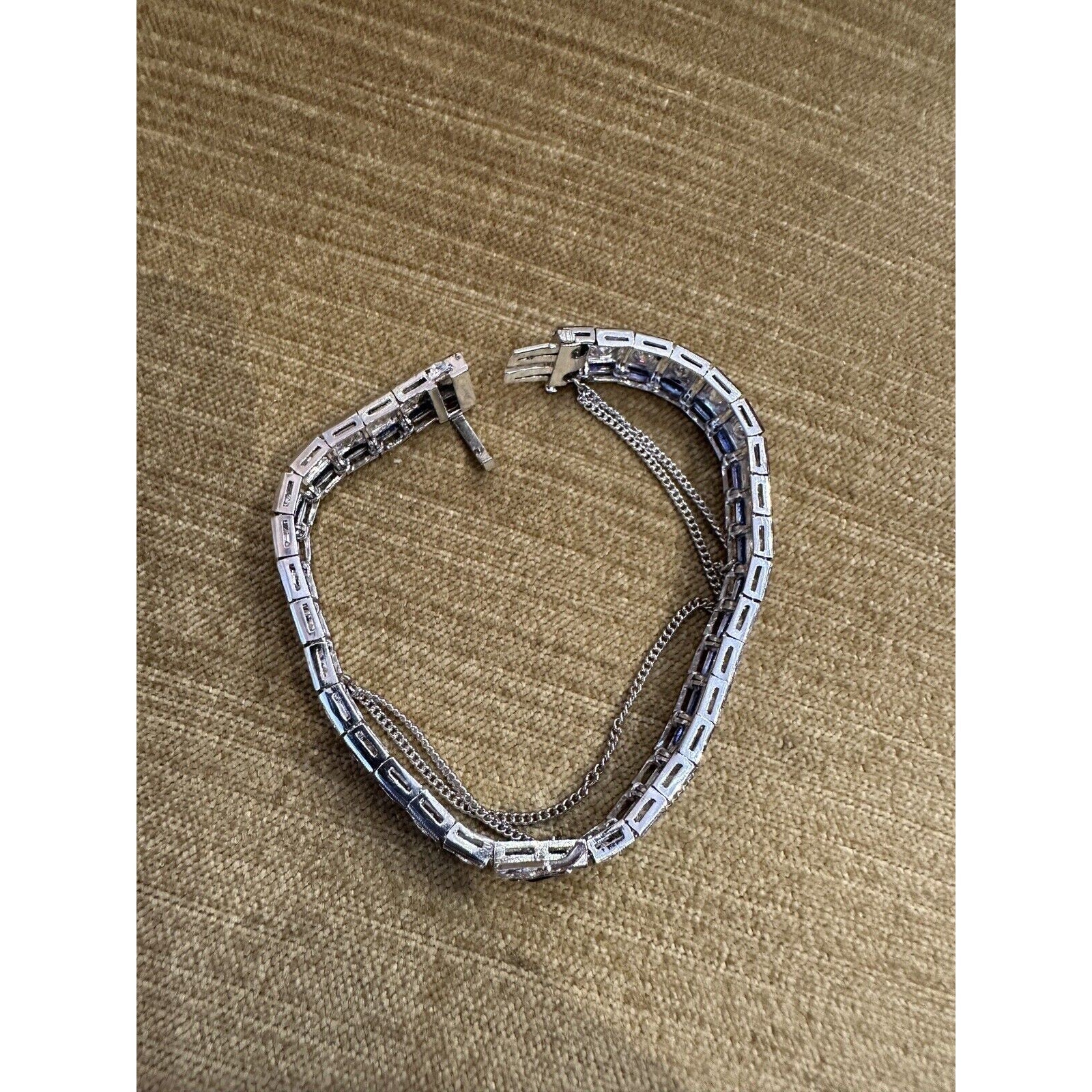 Art Deco Platinum Diamond Buckle Line Bracelet - HM2523AV