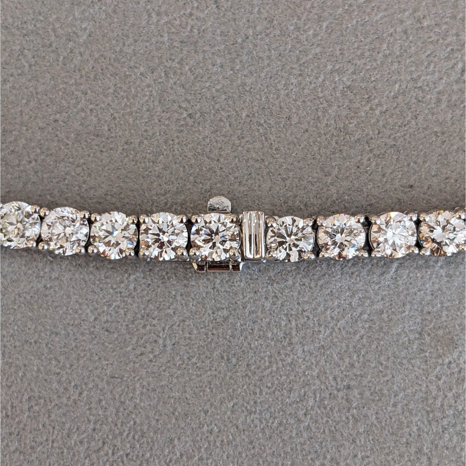 37.70 ctw Natural Diamond Tennis Necklace 17.5 inch in 18k White Gold