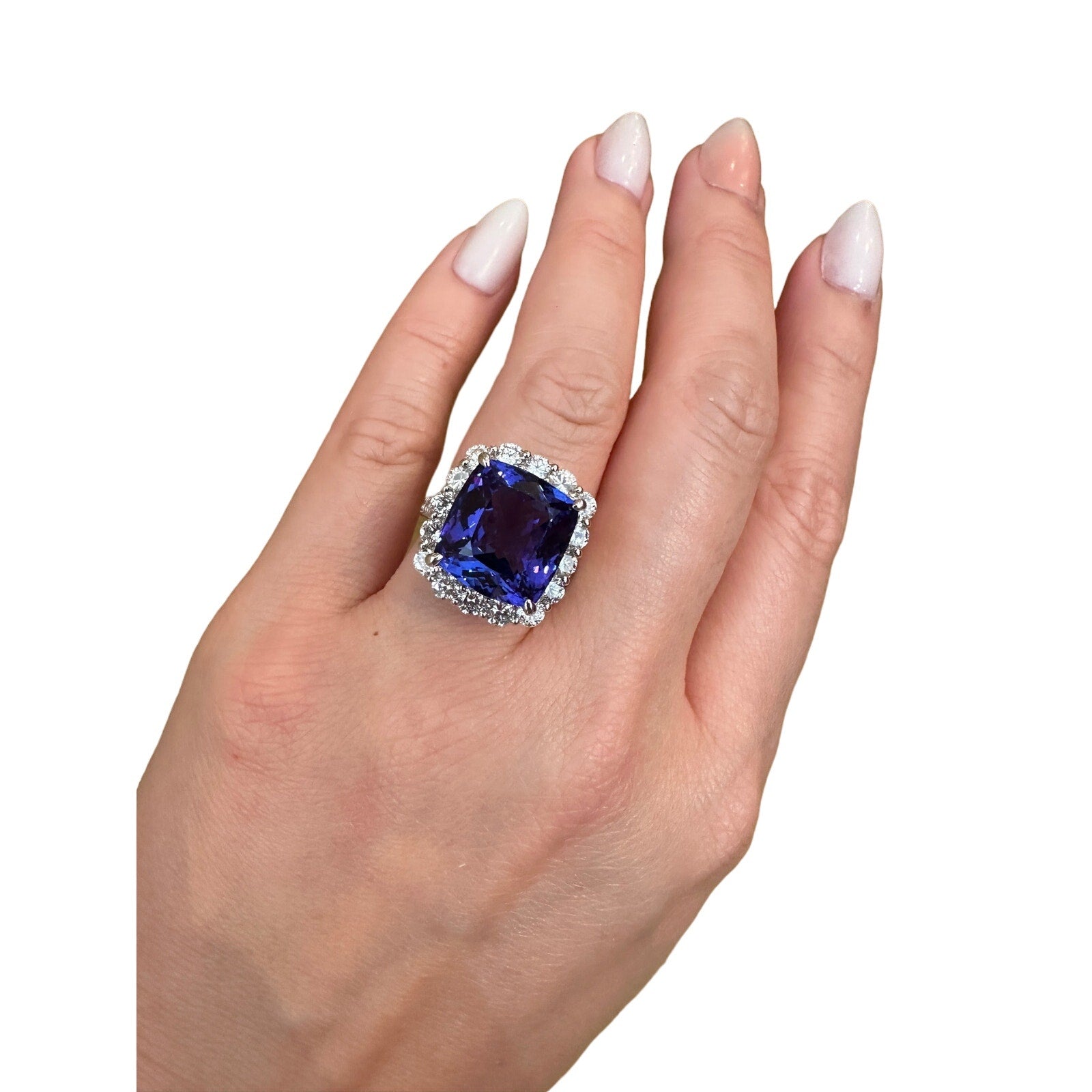 GIA 13.07cts Tanzanite in Diamond Halo Platinum Ring (HM2575ZB)