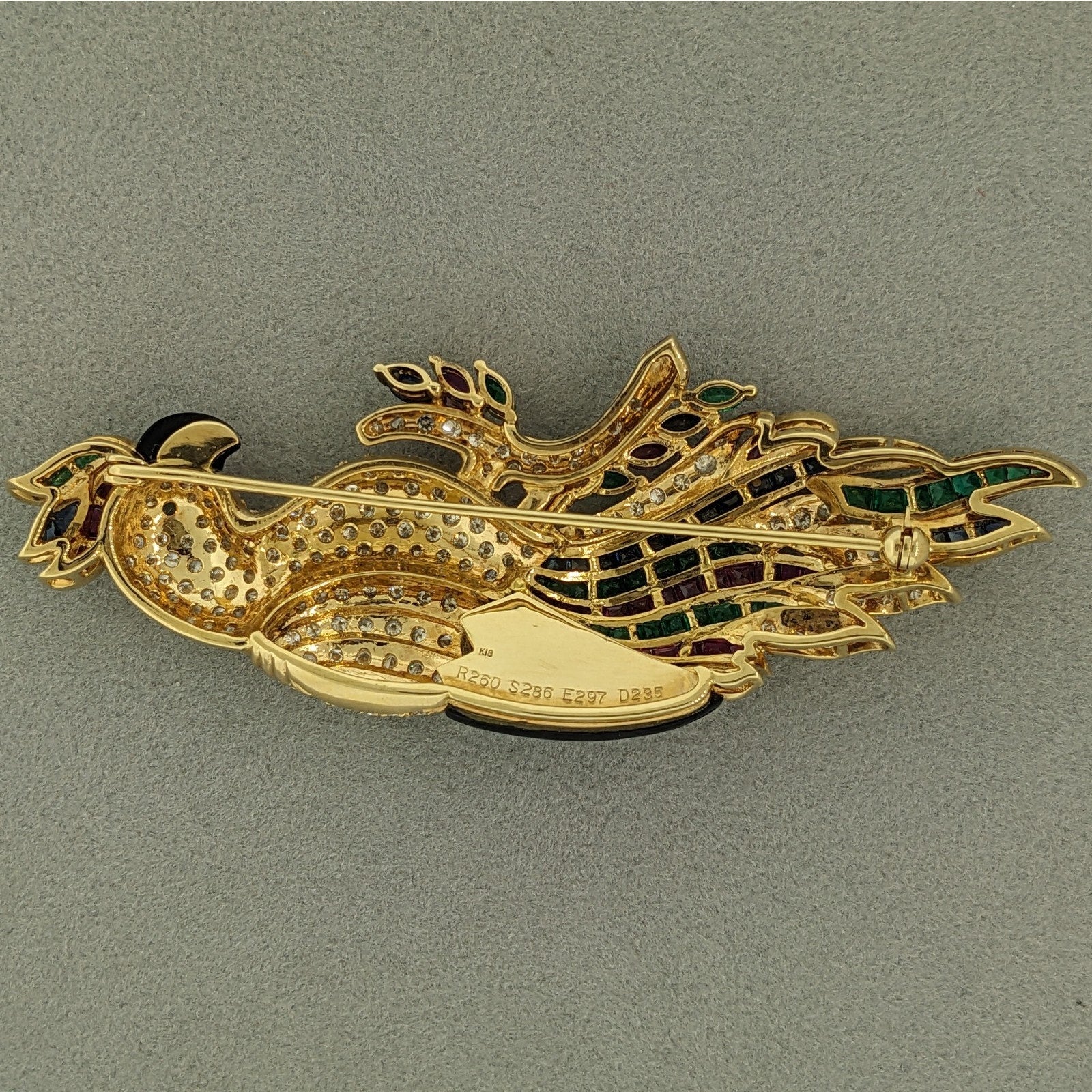 Large Parrot Pin Brooch with Diamonds and Gemstones in 18k Yellow Gold