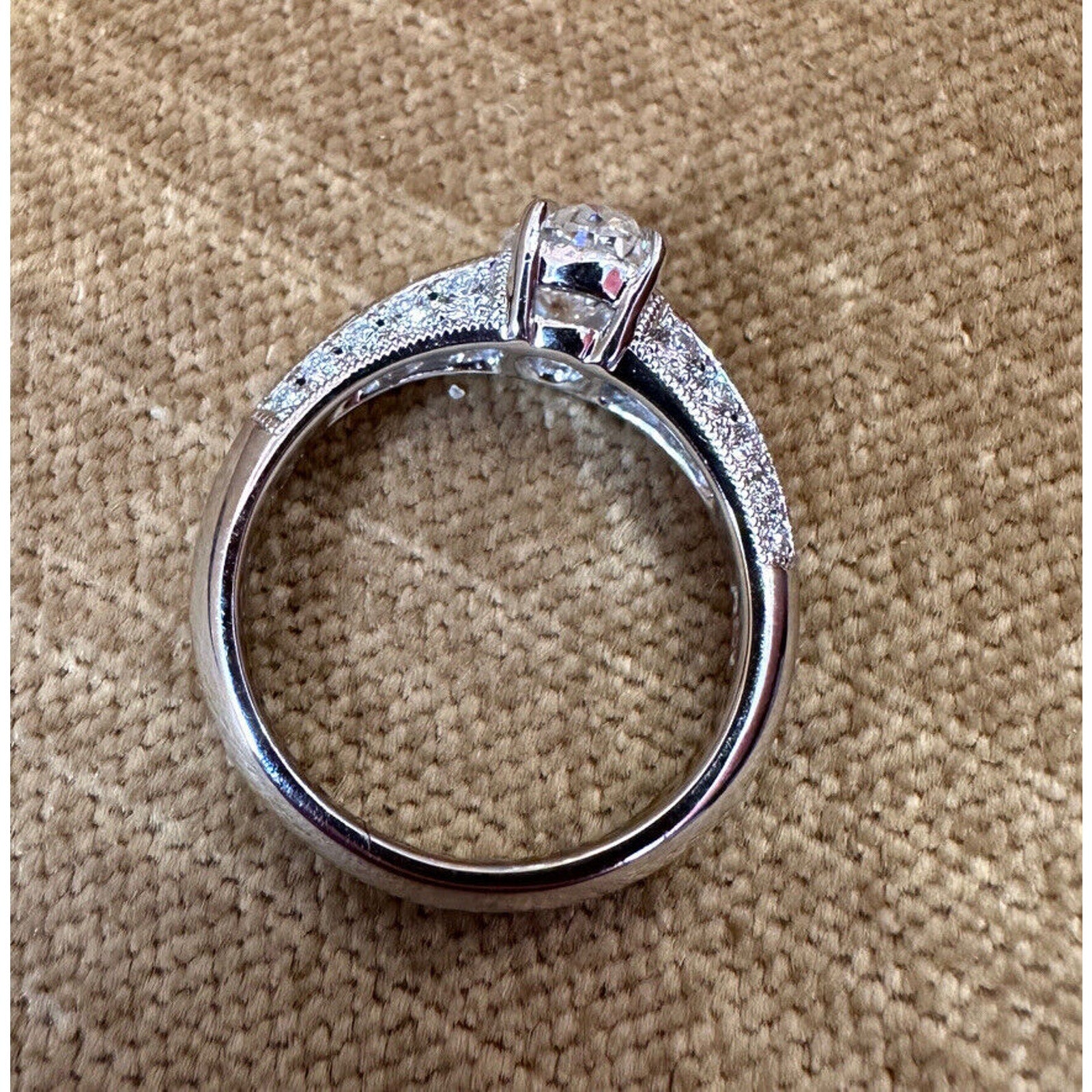GIA 1.09 ct. Oval Brilliant H-VS2 Diamond Engagement Ring in Platinum - HM2462Z