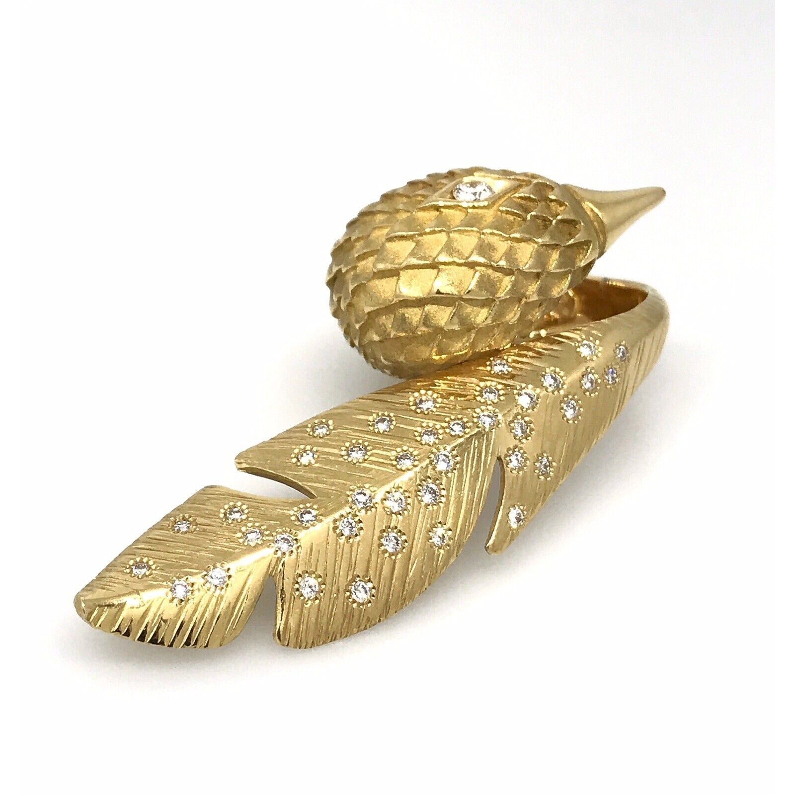 Wilfredo Rosado Bird and Feather Ring with Diamonds in 18k Yellow Gold
