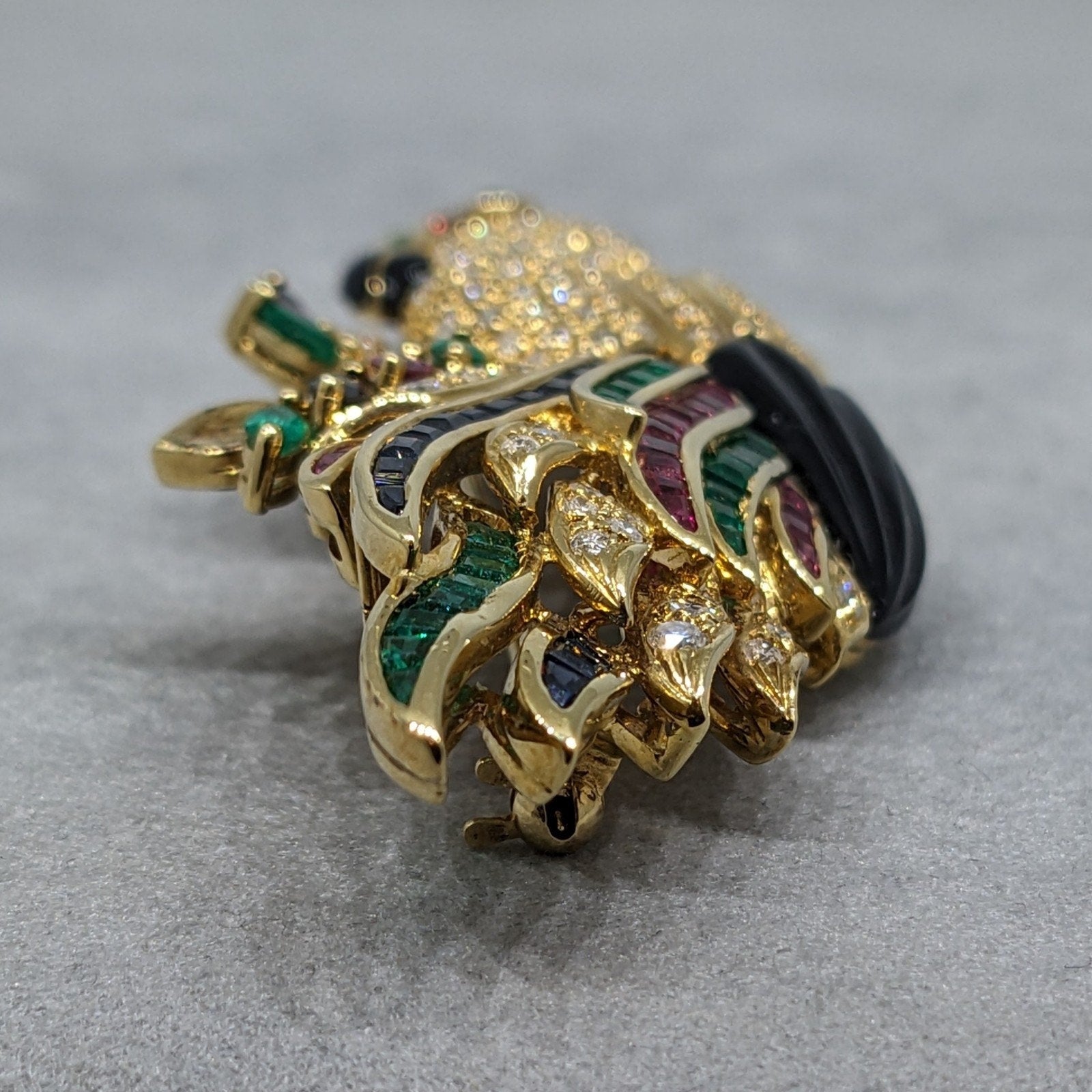 Large Parrot Pin Brooch with Diamonds and Gemstones in 18k Yellow Gold