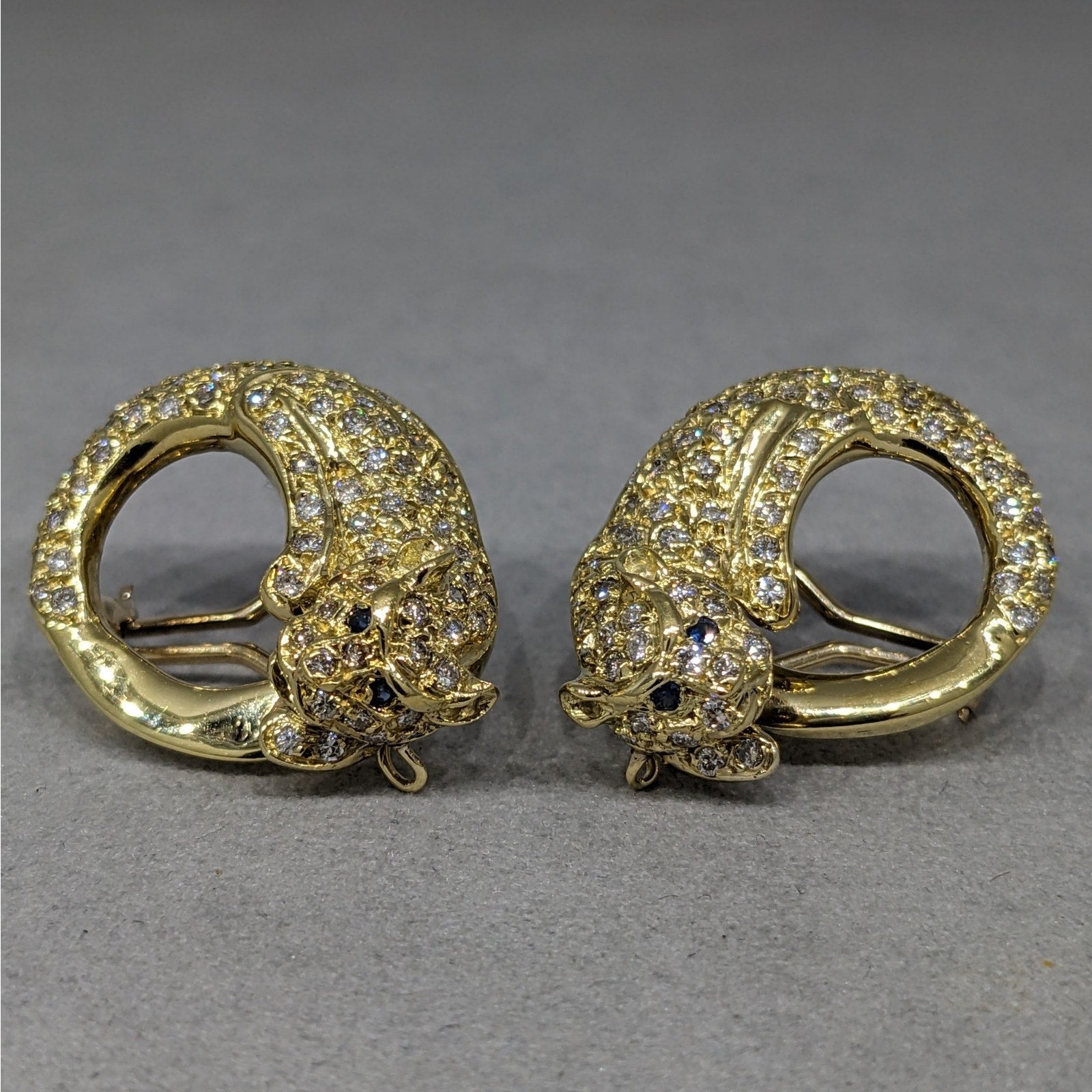Circle Panther Earrings with Pave Diamonds in 18k & 14k Yellow Gold