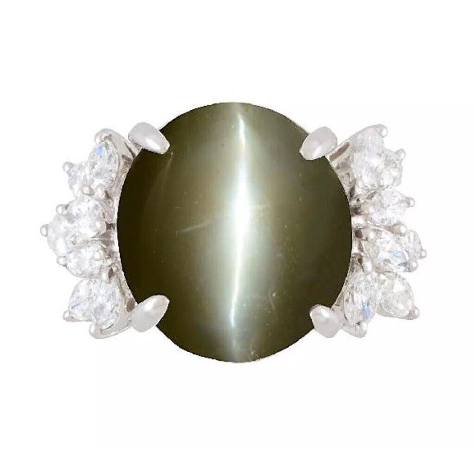 GIA Cat's Eye Chrysoberyl 31.15 ct and Diamond Ring in Platinum
