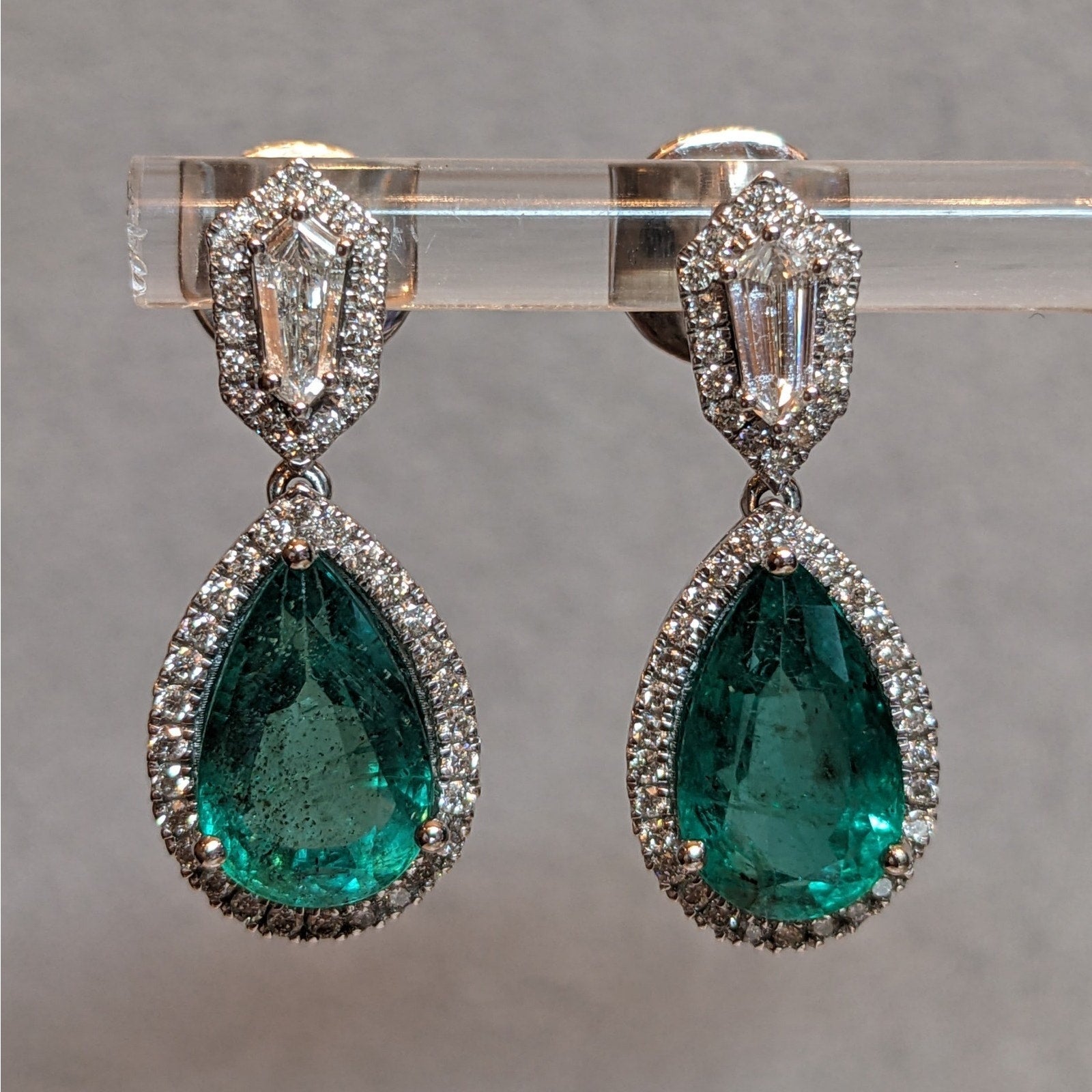 Pear Emerald and Diamond Drop Earrings in 18k White Gold