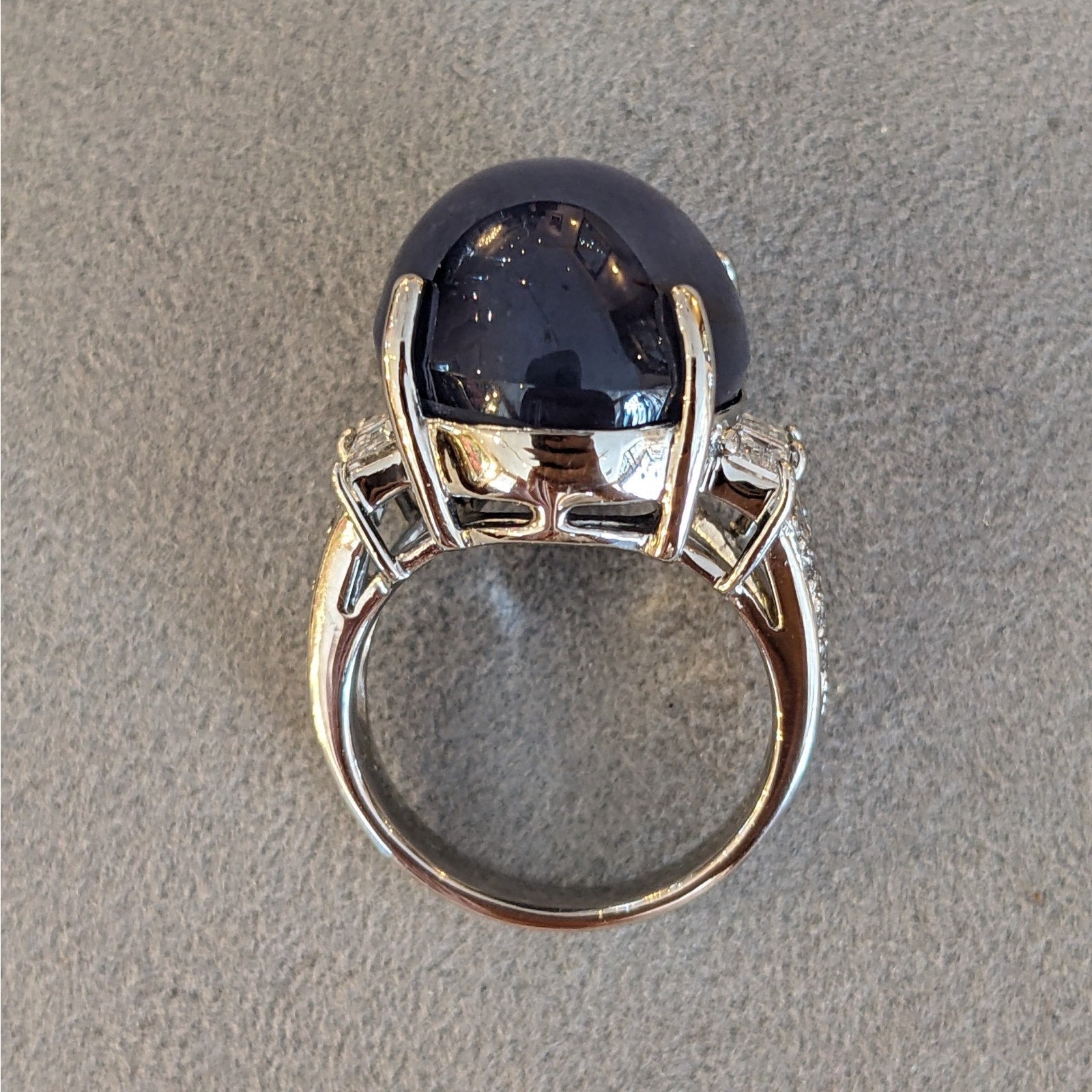 Natural Star Sapphire 29.67 carat and Diamond Ring in Platinum