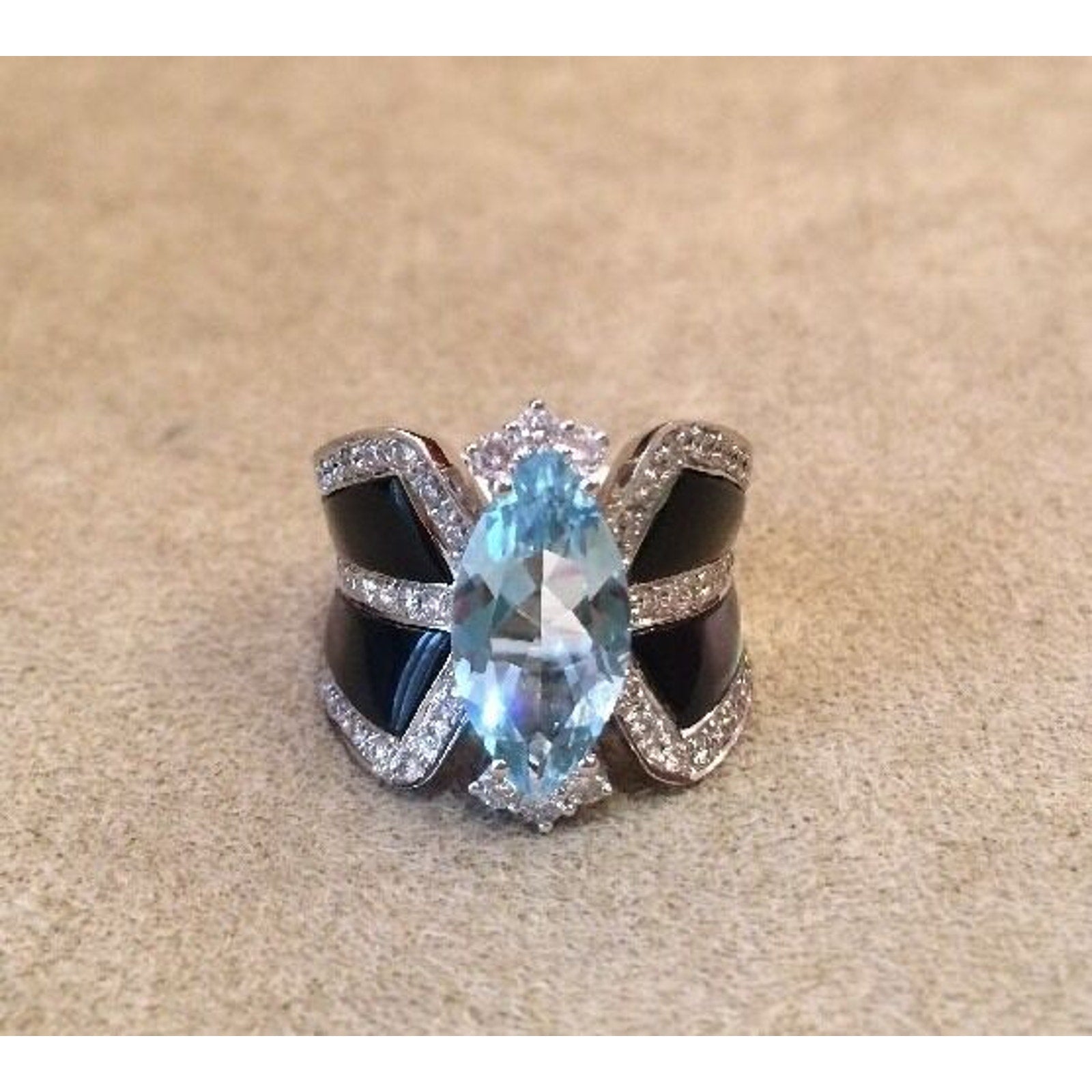 Marquise cut Aquamarine & Diamond Ring in 18K White Gold