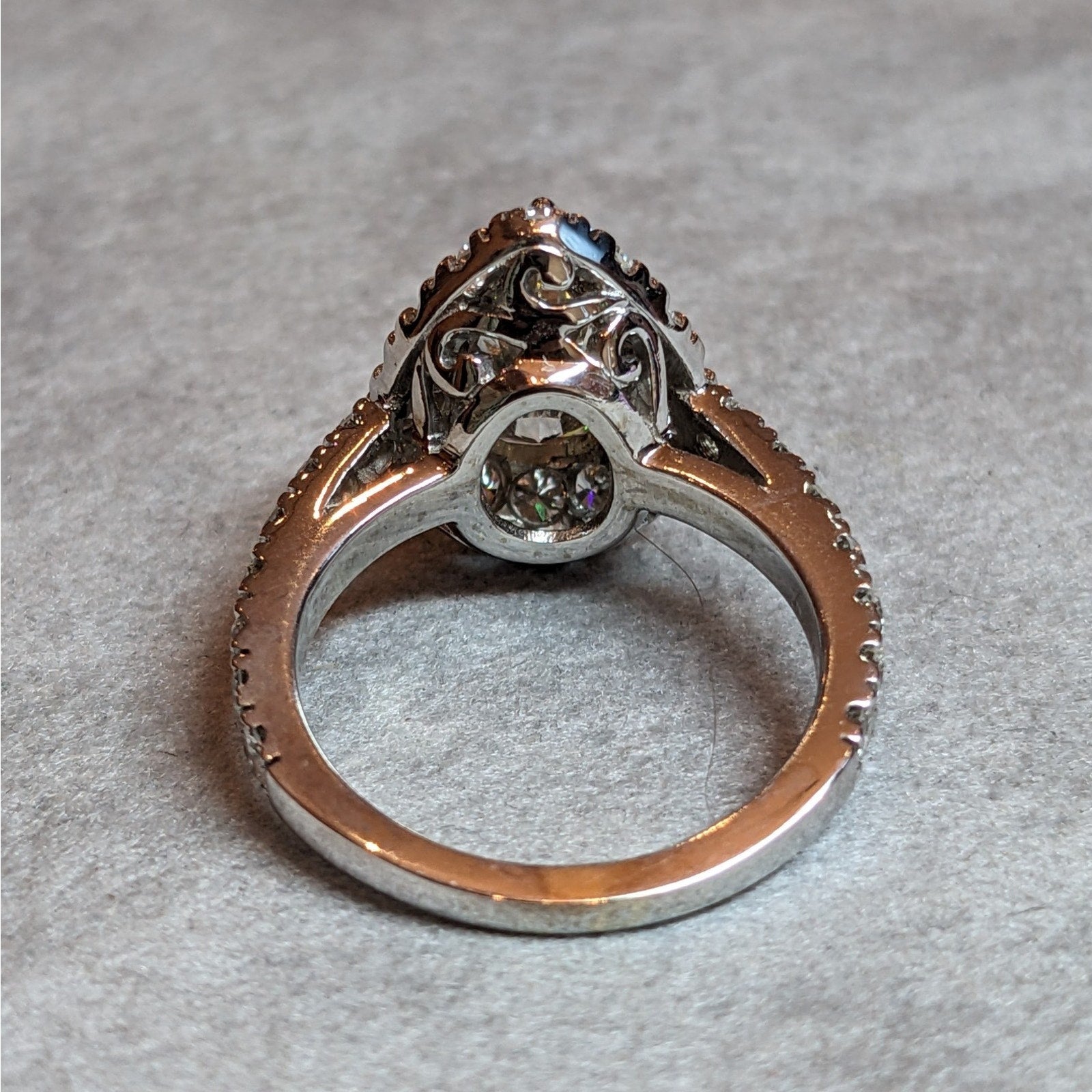 GIA 2.18 ct Pear Shape Diamond Ring in 18k White Gold