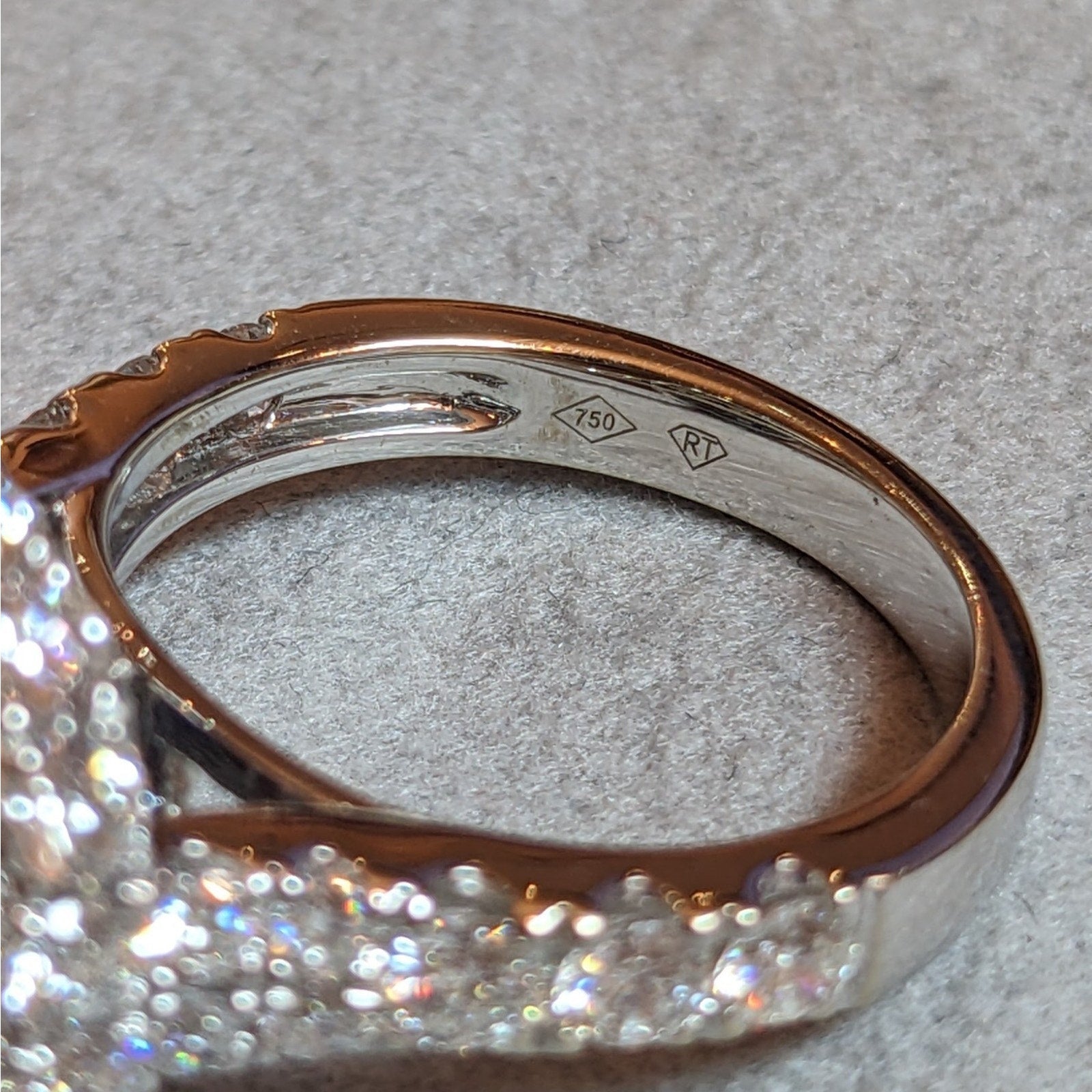 GIA Natural 5.27 ct Cushion Sapphire & Diamond Ring in 18k White Gold - HM2767BR