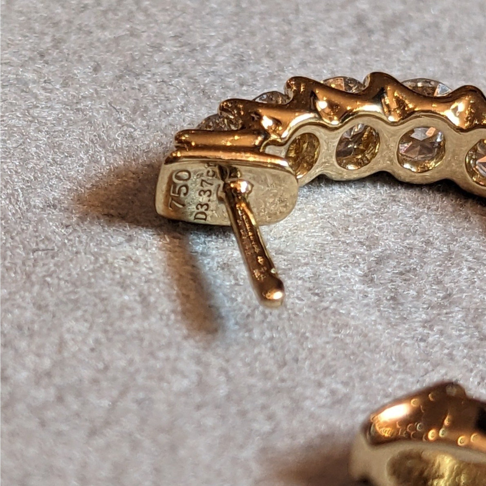 3.37cttw Round Diamond Inside Out Hoop Earrings in 18k Yellow Gold