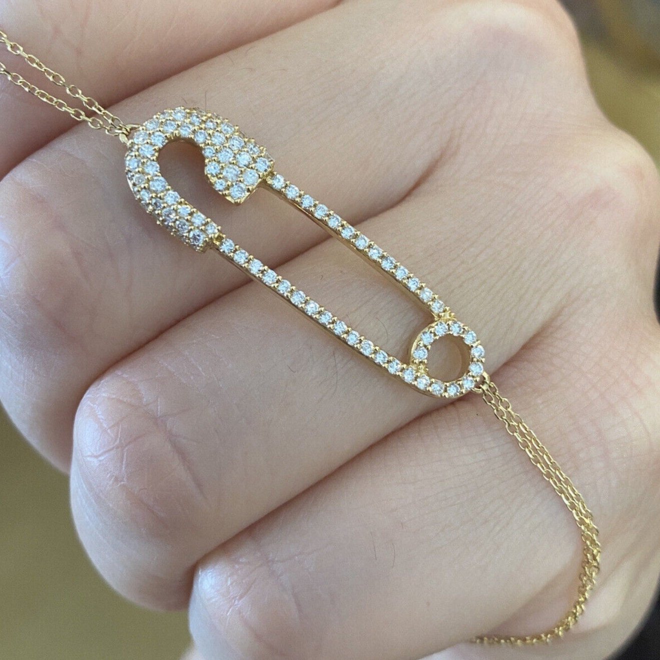 Diamond Safety Pin Bracelet 1.00 cttw in 18k Yellow Gold