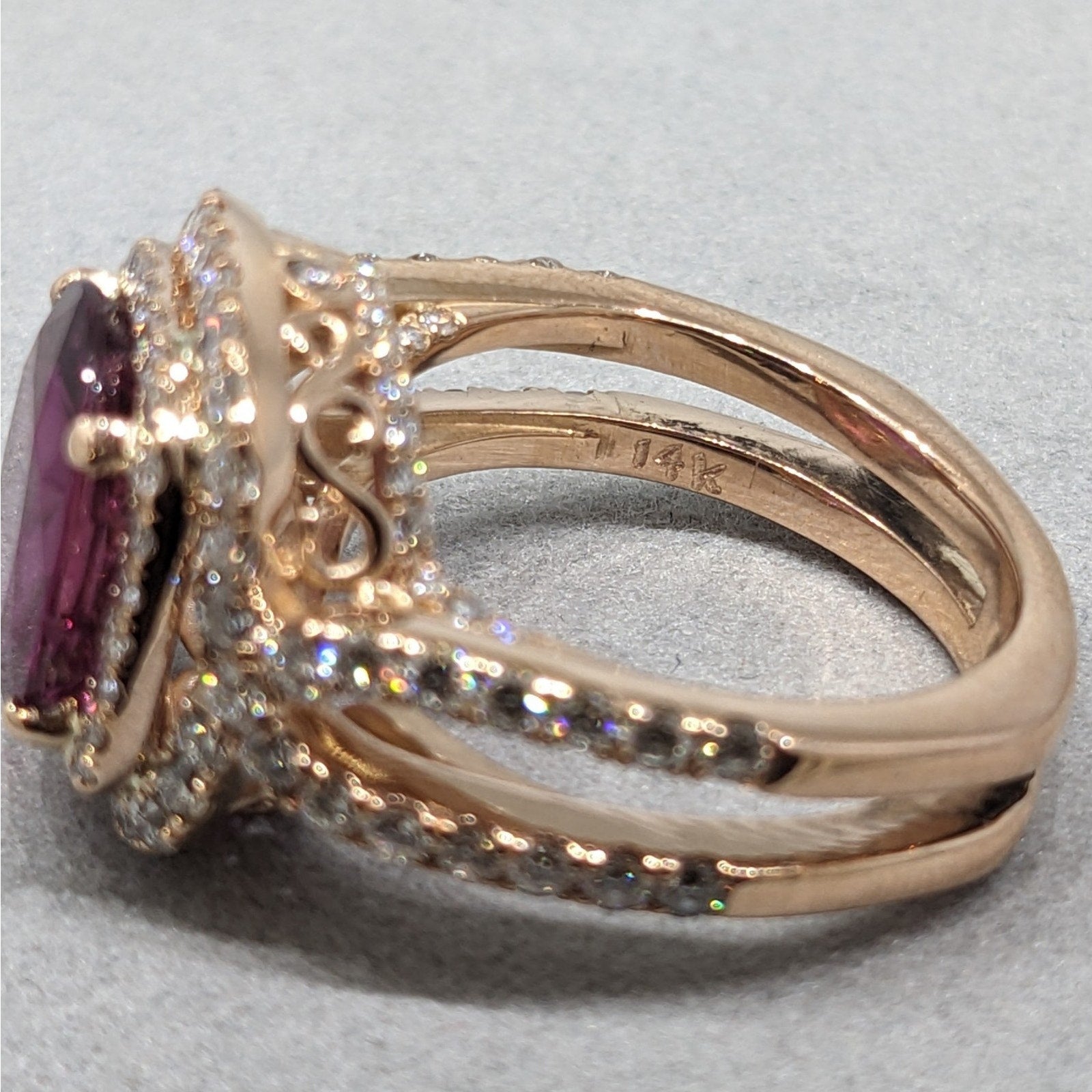Certified 5.01 ct Natural Oval Ruby and Diamond Ring in 14k Rose Gold