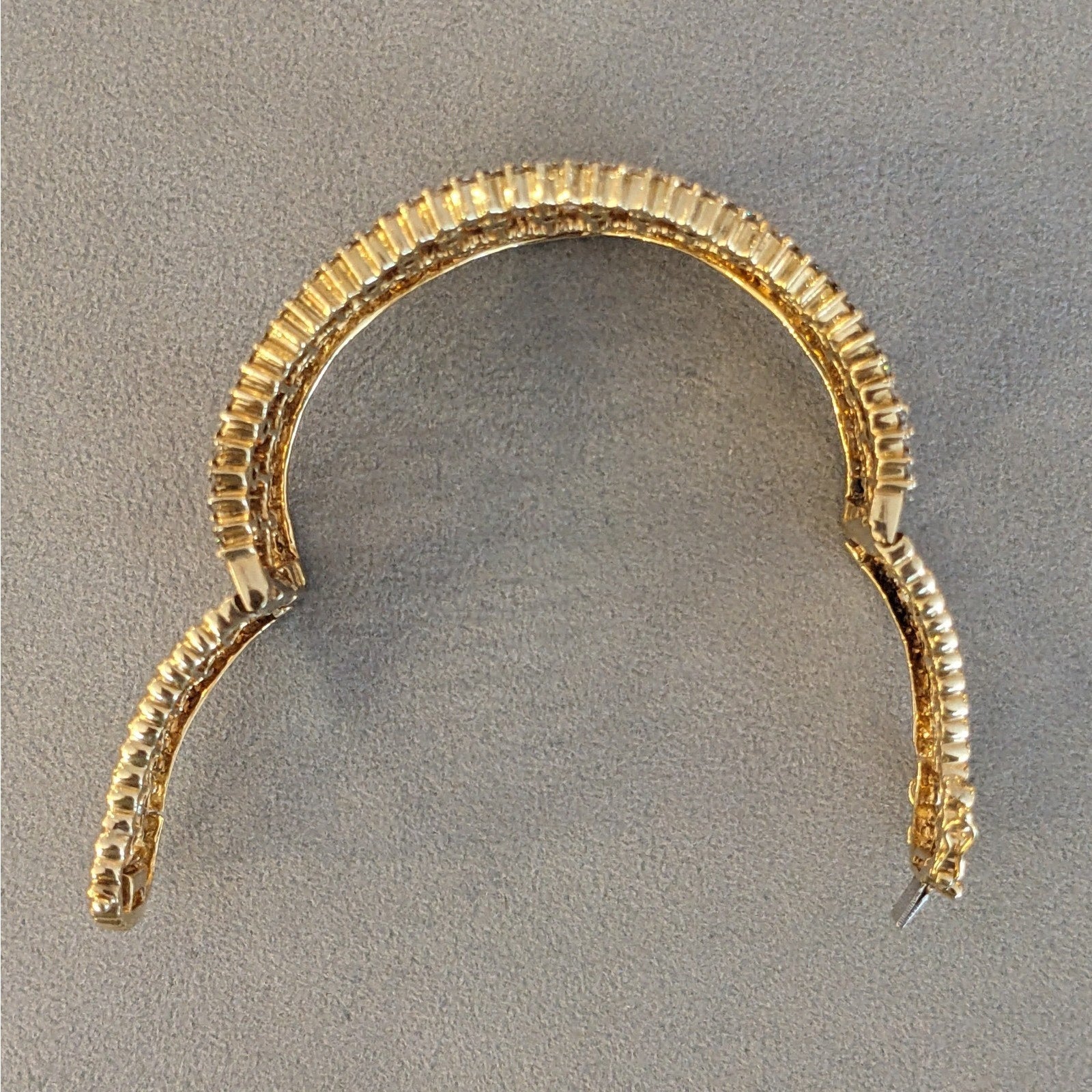 Natural Diamond Cuff Bracelet 10.20 cttw in 14k Yellow Gold