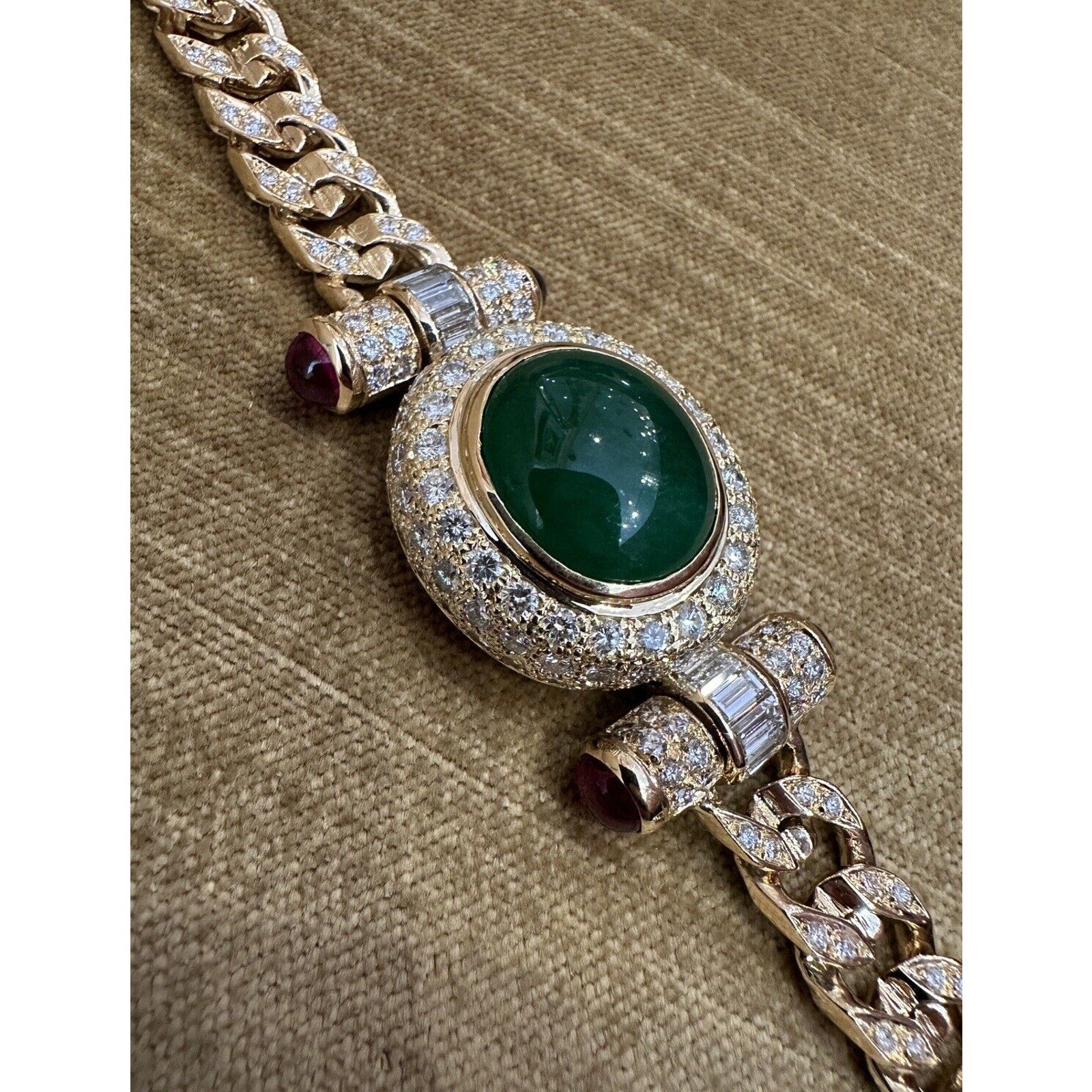 GIA 15.71 carat Jade and Diamond Curb Link Bracelet in 18k Yellow Gold