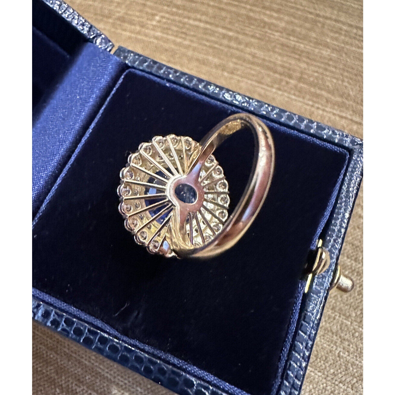 7.68 ct Round Sapphire Unheated Ceylon with Diamonds in 18k Yellow Gold-HM2427BZ