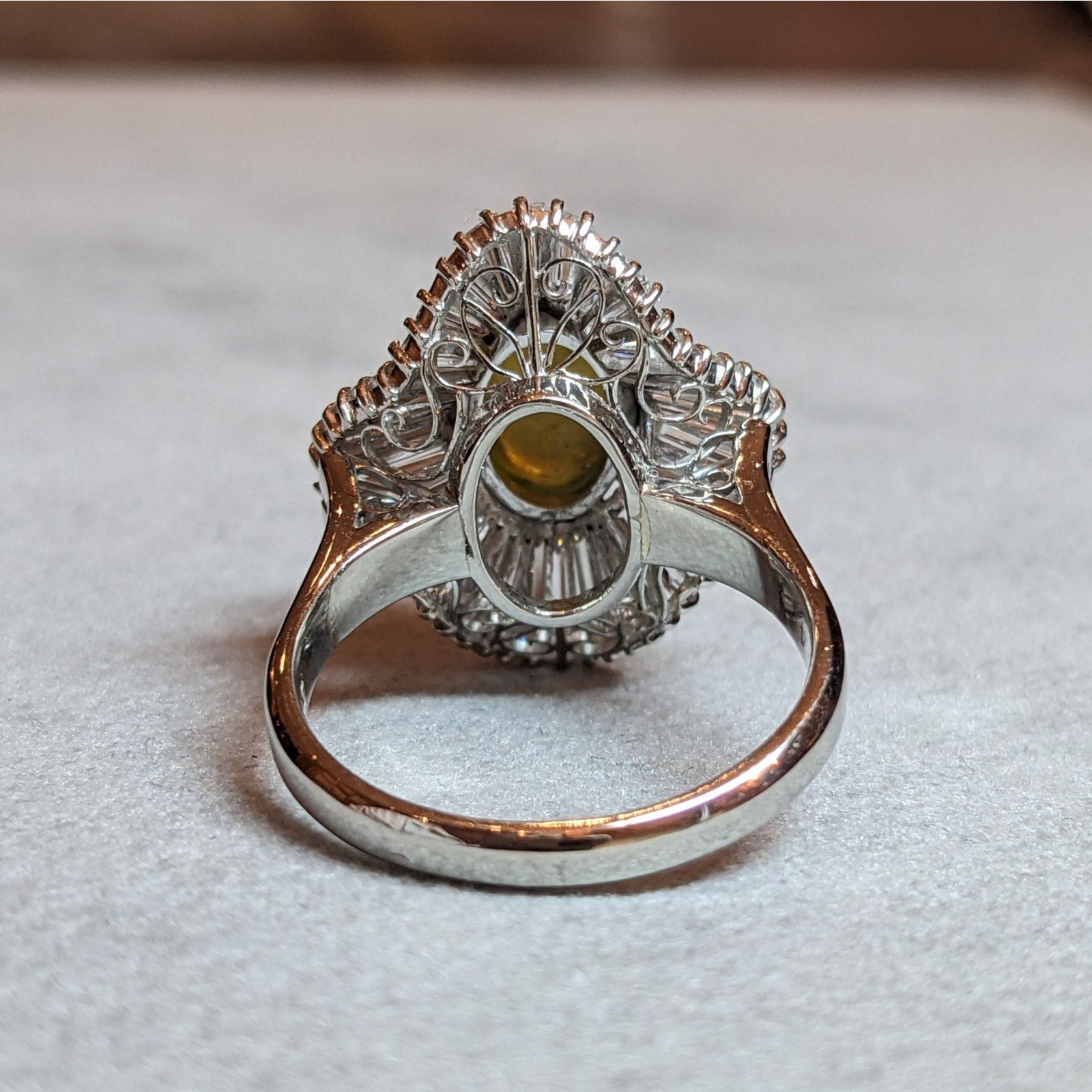 3.92 ct Cats Eye Chrysoberyl and Diamond Ring in Platinum