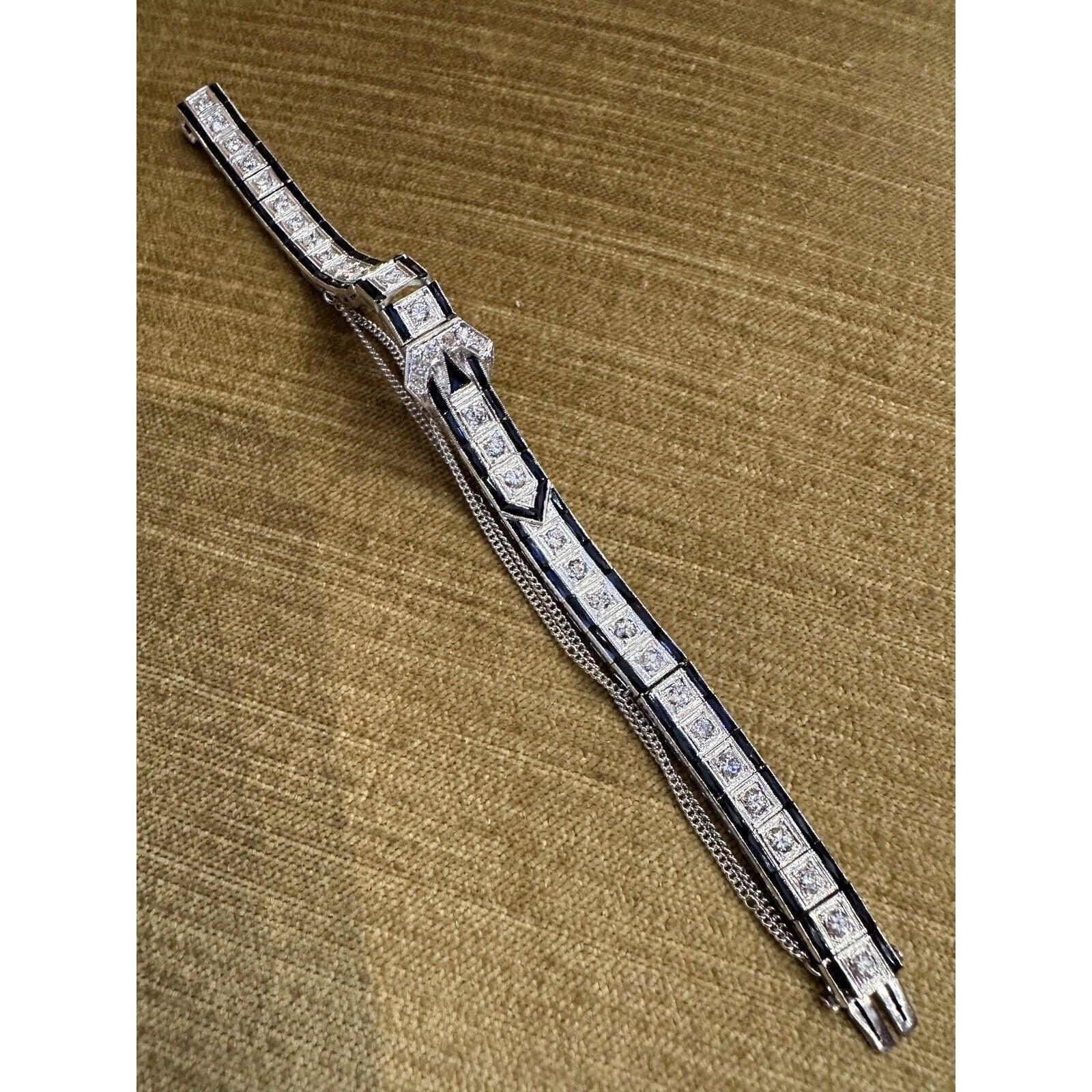 Art Deco Platinum Diamond Buckle Line Bracelet - HM2523AV