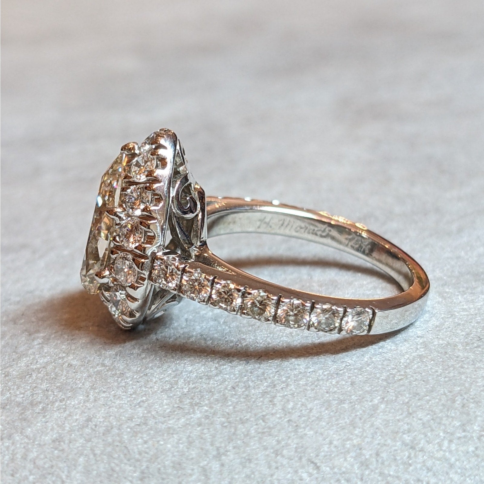 GIA 2.18 ct Pear Shape Diamond Ring in 18k White Gold