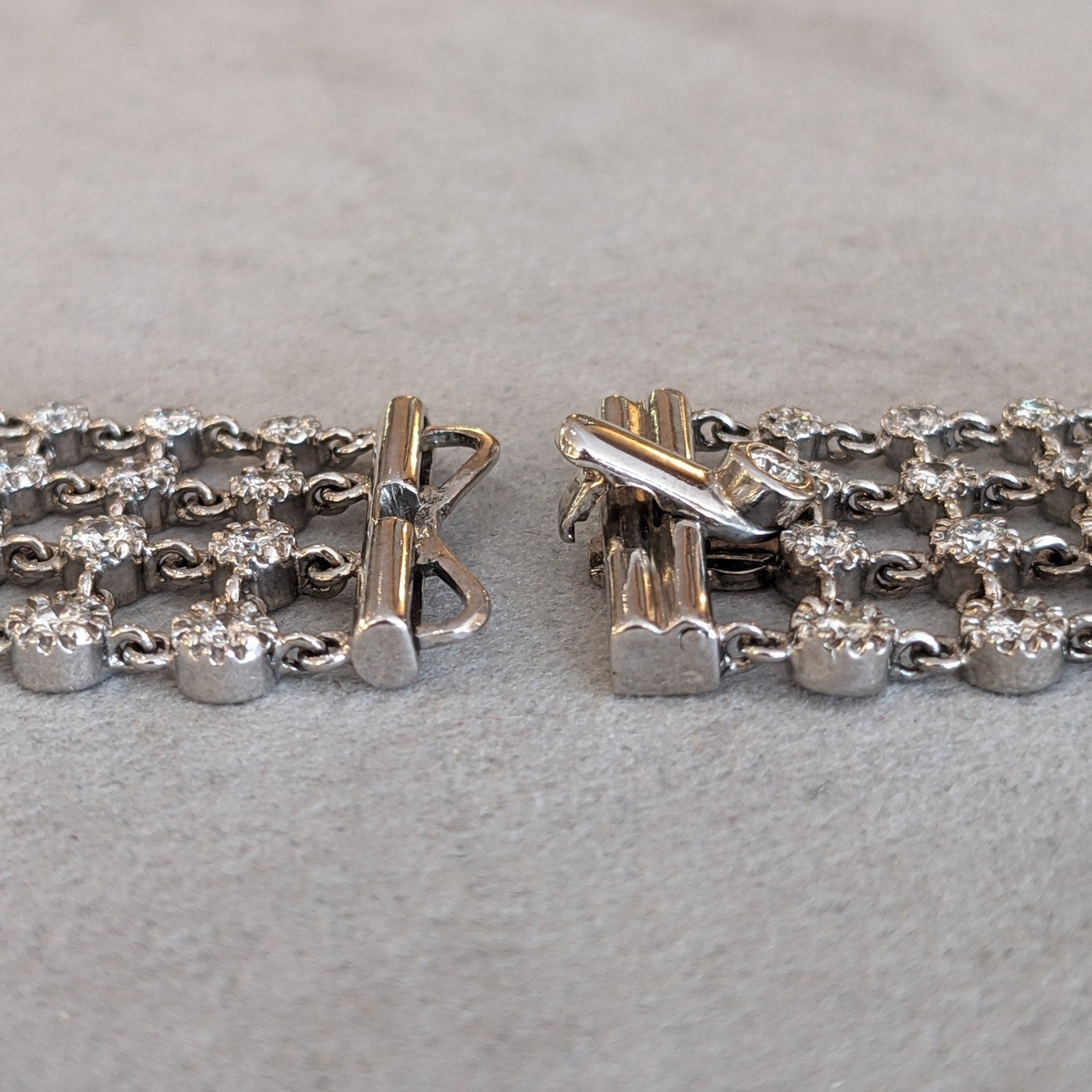 Wide Openwork Collar Diamond Necklace in 18k White Gold