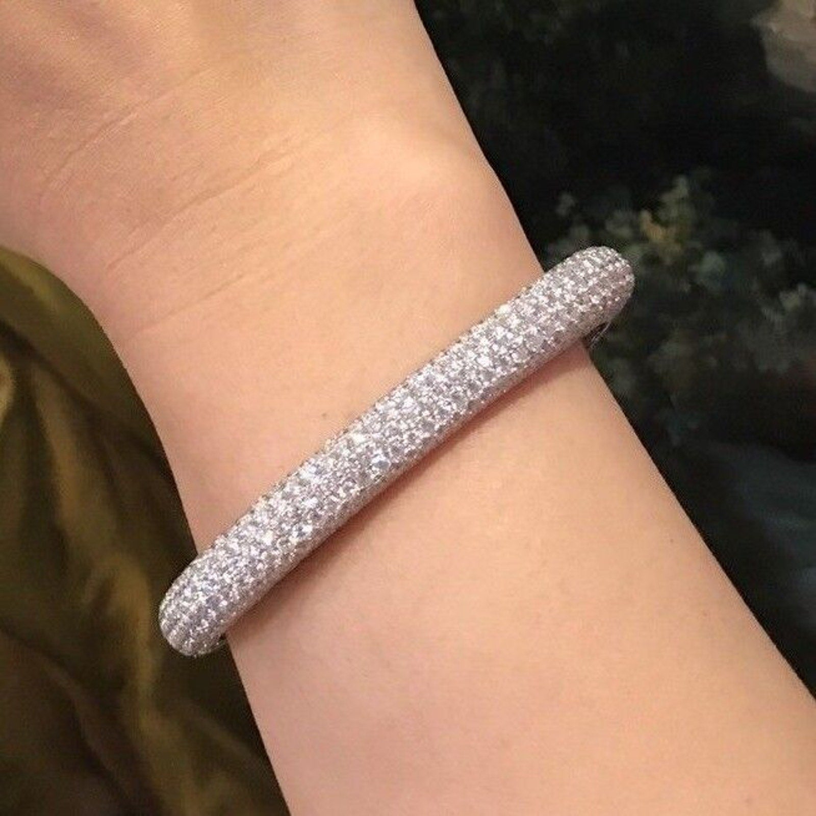 Square Diamond Pave Bangle Bracelet 22.59 carats 18k White Gold