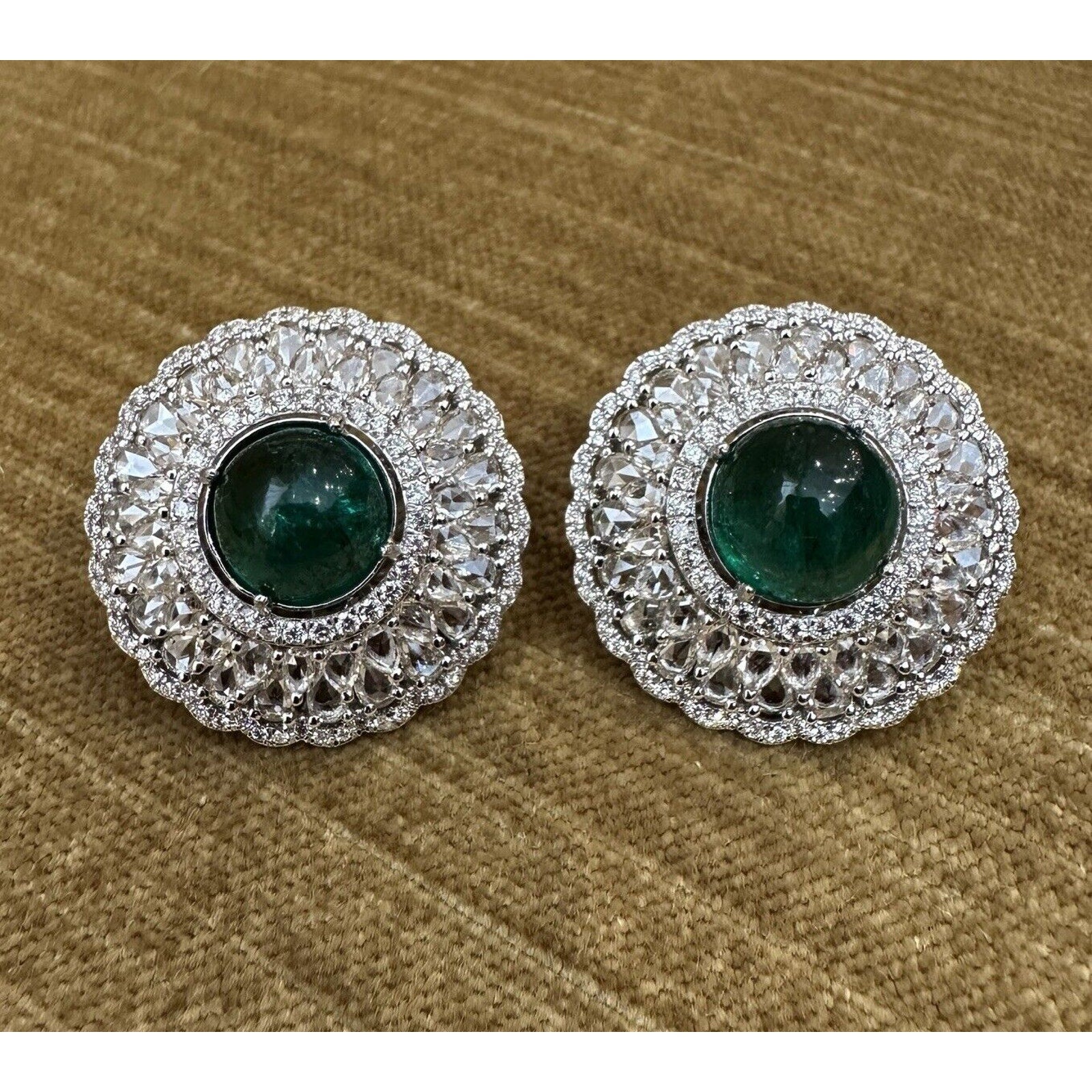 Emerald Cabochon and Rose cut Diamond Earrings in 18k White Gold - HM2569EI