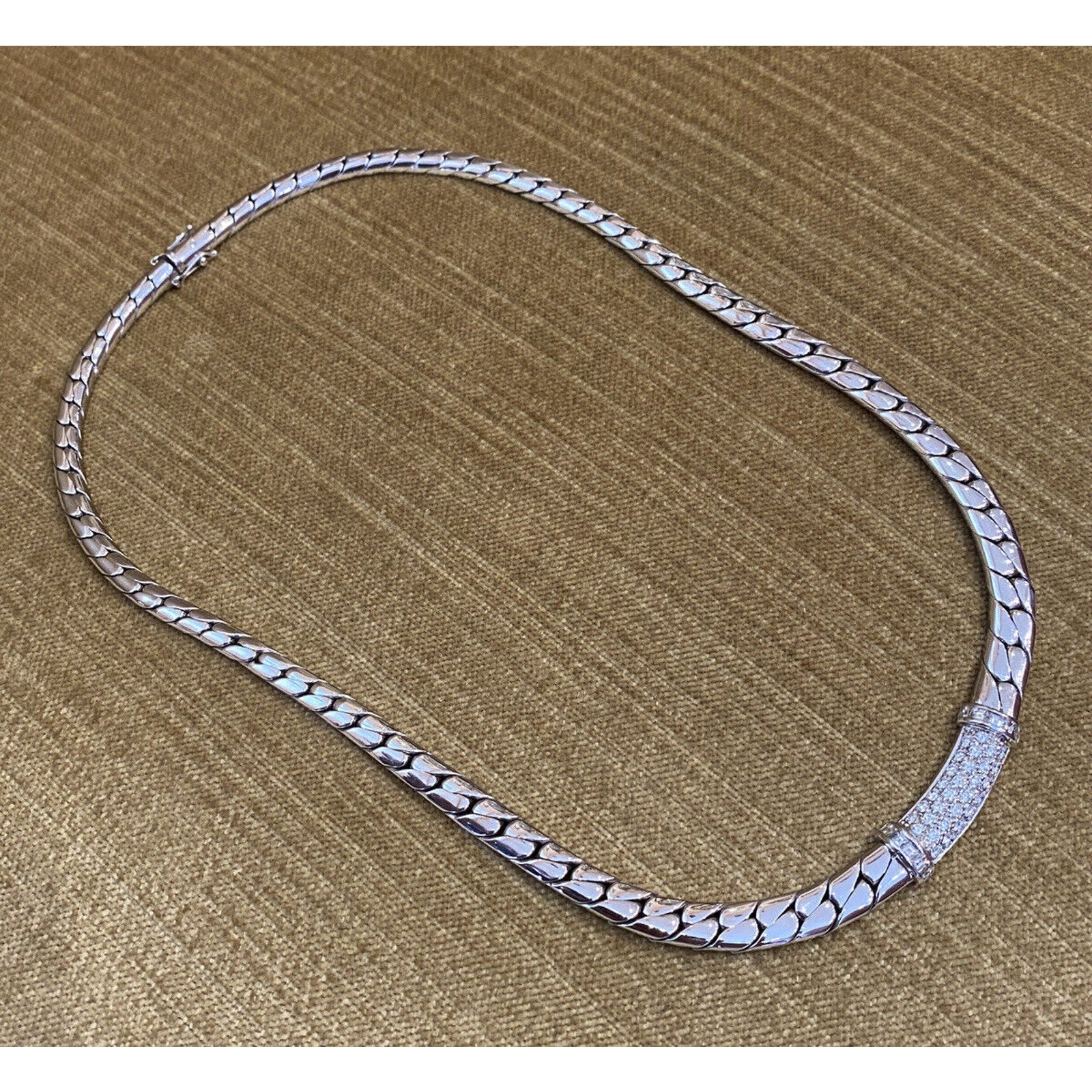PICCHIOTTI Pave Diamond Curb Link Necklace in 18k White Gold- HM2307BR