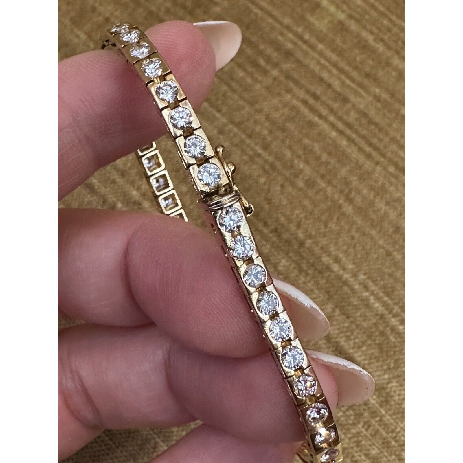 Round Diamond Tennis Line Bracelet 5.00cttw in 18k Yellow Gold - HM2514B