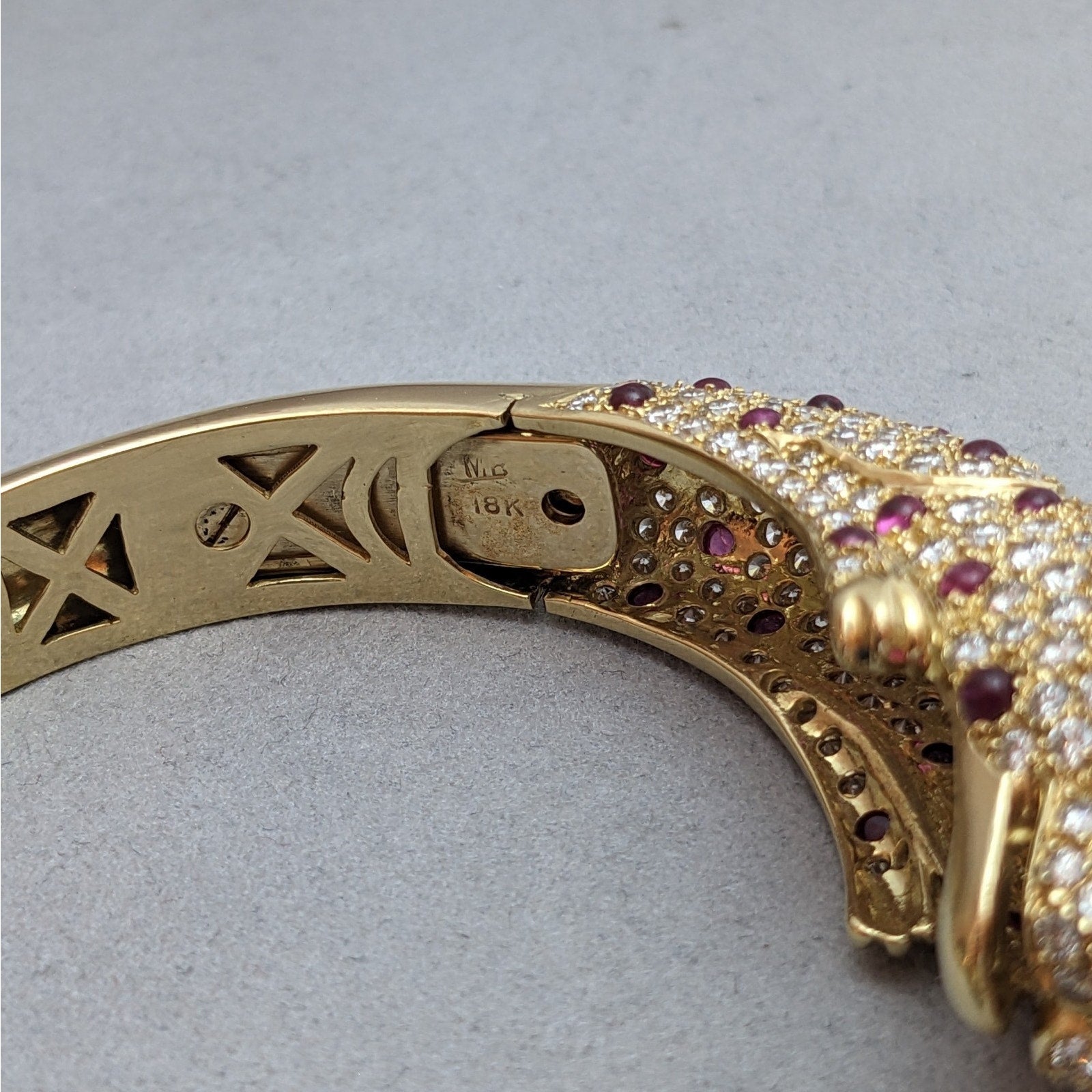Ruby and Diamond Pave Panther Head Bangle Bracelet in 18k Yellow Gold