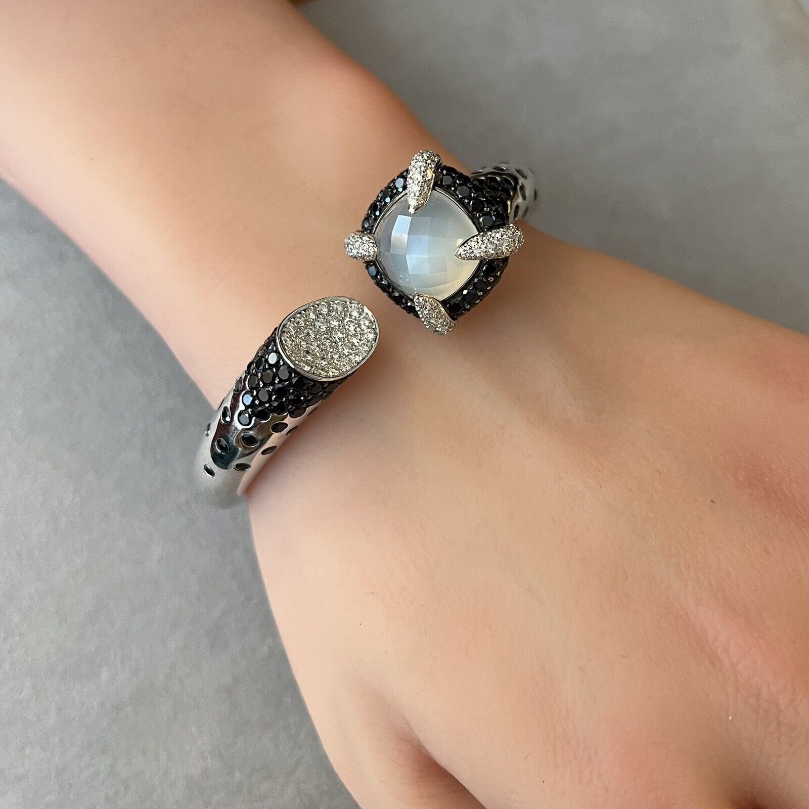 Diamond and Black Gemstone Hinged Bangle Bracelet in 18k White Gold