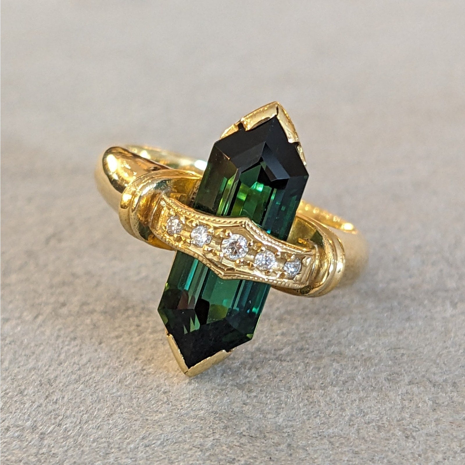 Green Tourmaline and Diamond Ring in 18k Yellow Gold