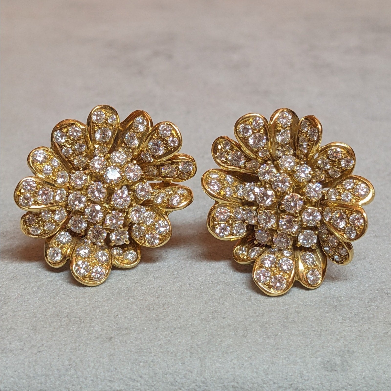 Natural Diamond Flower Cluster Earrings in 18k Yellow Gold