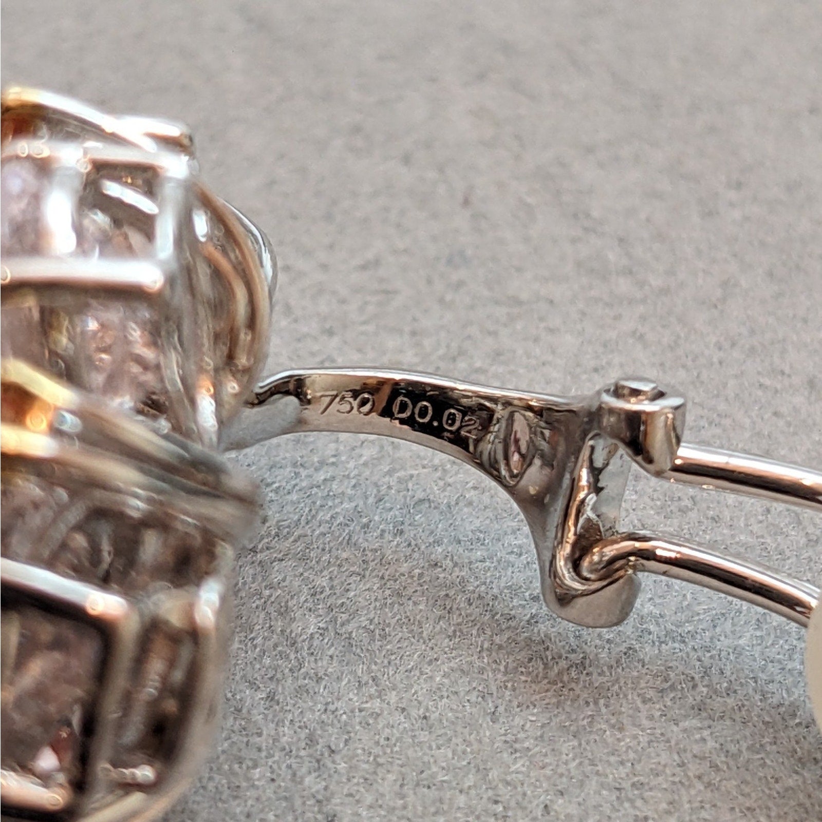 Flower Earrings with Sapphires and Gemstones in 18k White Gold