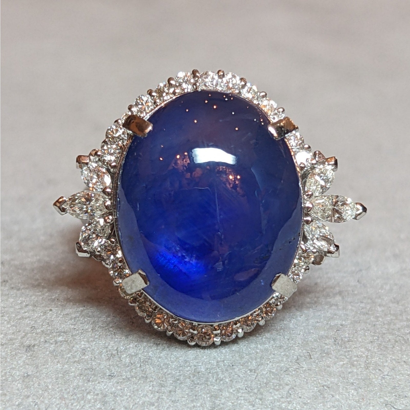 GIA 16.42 ct Natural Star Sapphire and Diamond Ring in Platinum