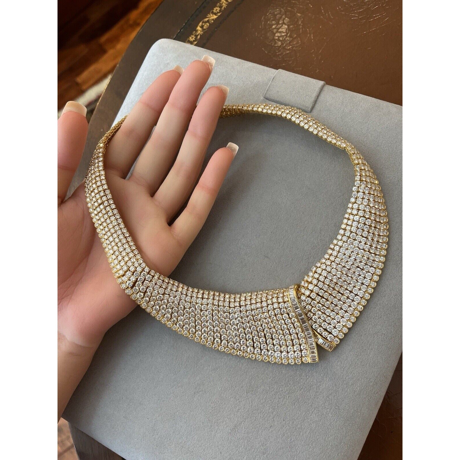 Wide Diamond Collar Necklace 100.00 cttw in 18k Yellow Gold