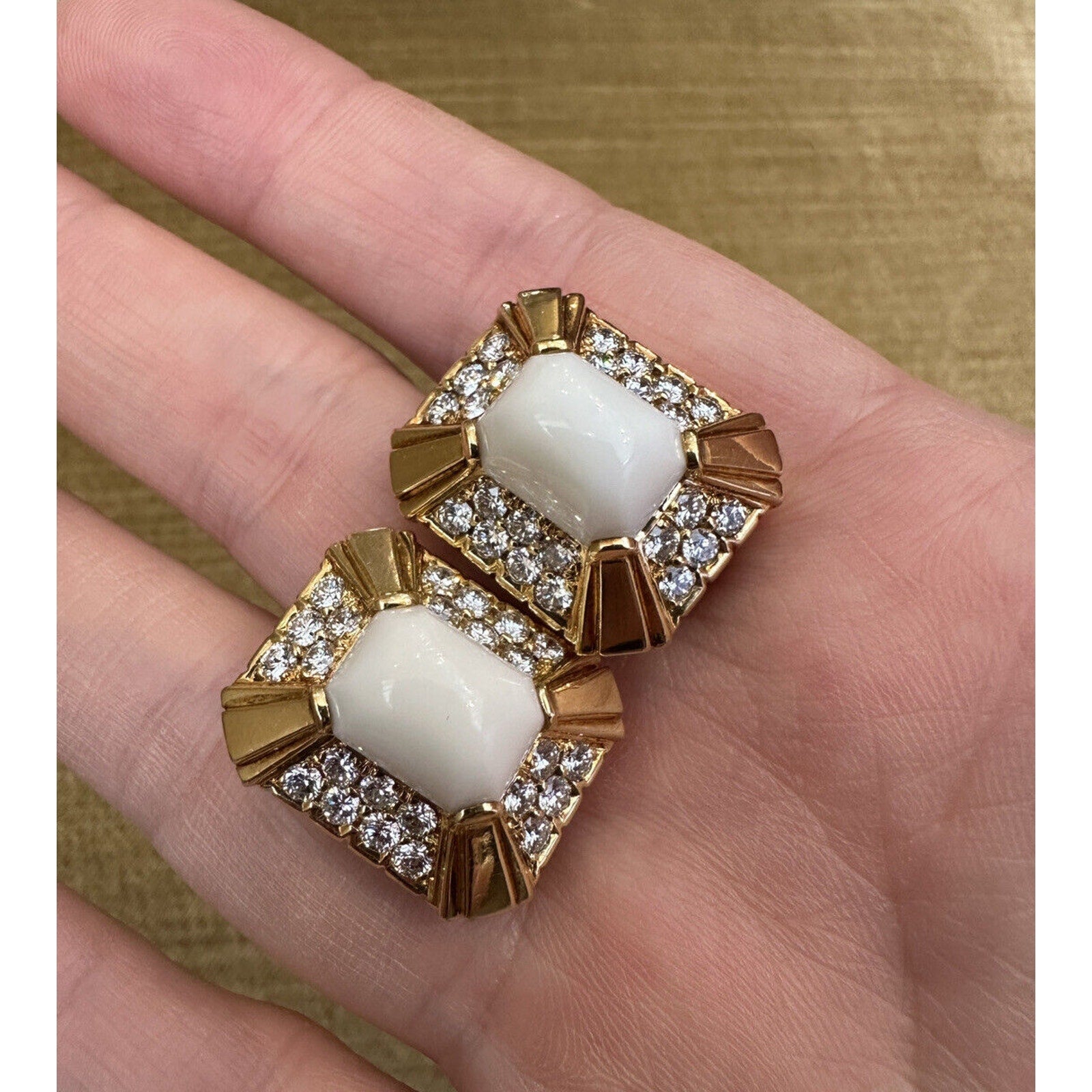White Coral and Diamond Earrings in 18k/14k Yellow Gold - HM2526AE