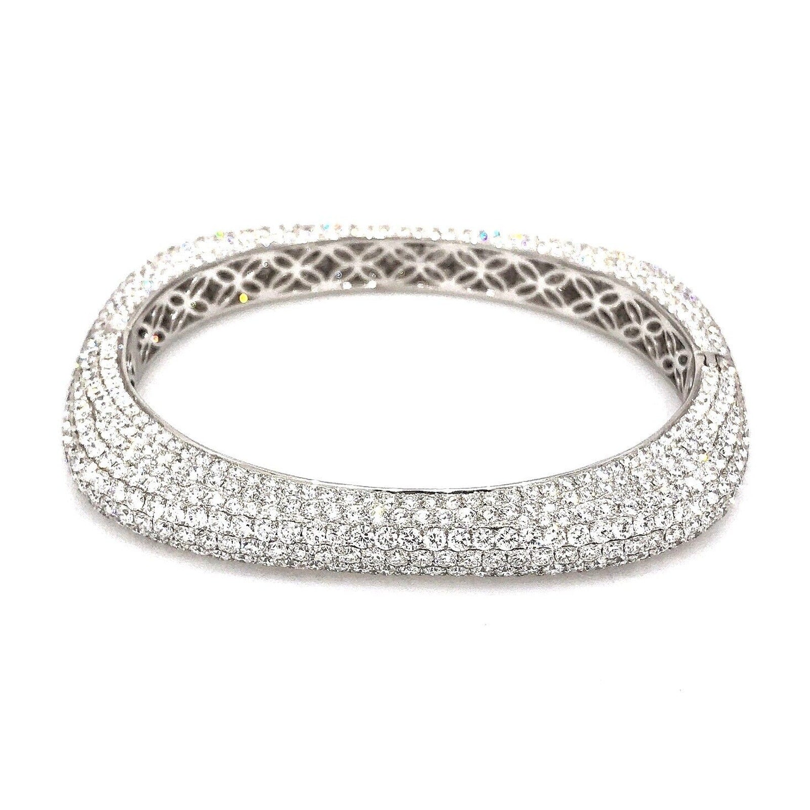 Square Diamond Pave Bangle Bracelet 22.59 carats 18k White Gold