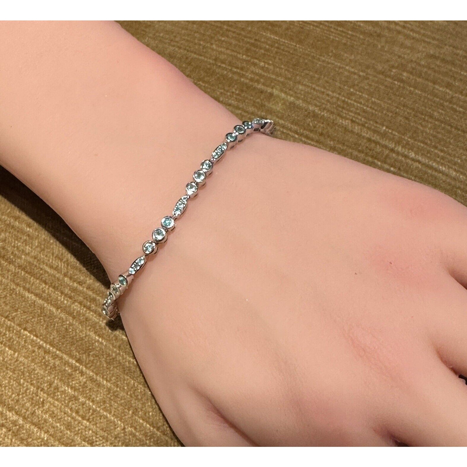 Natural Paraiba Tourmaline Tennis Bracelet in 18k White Gold - HM2666SN