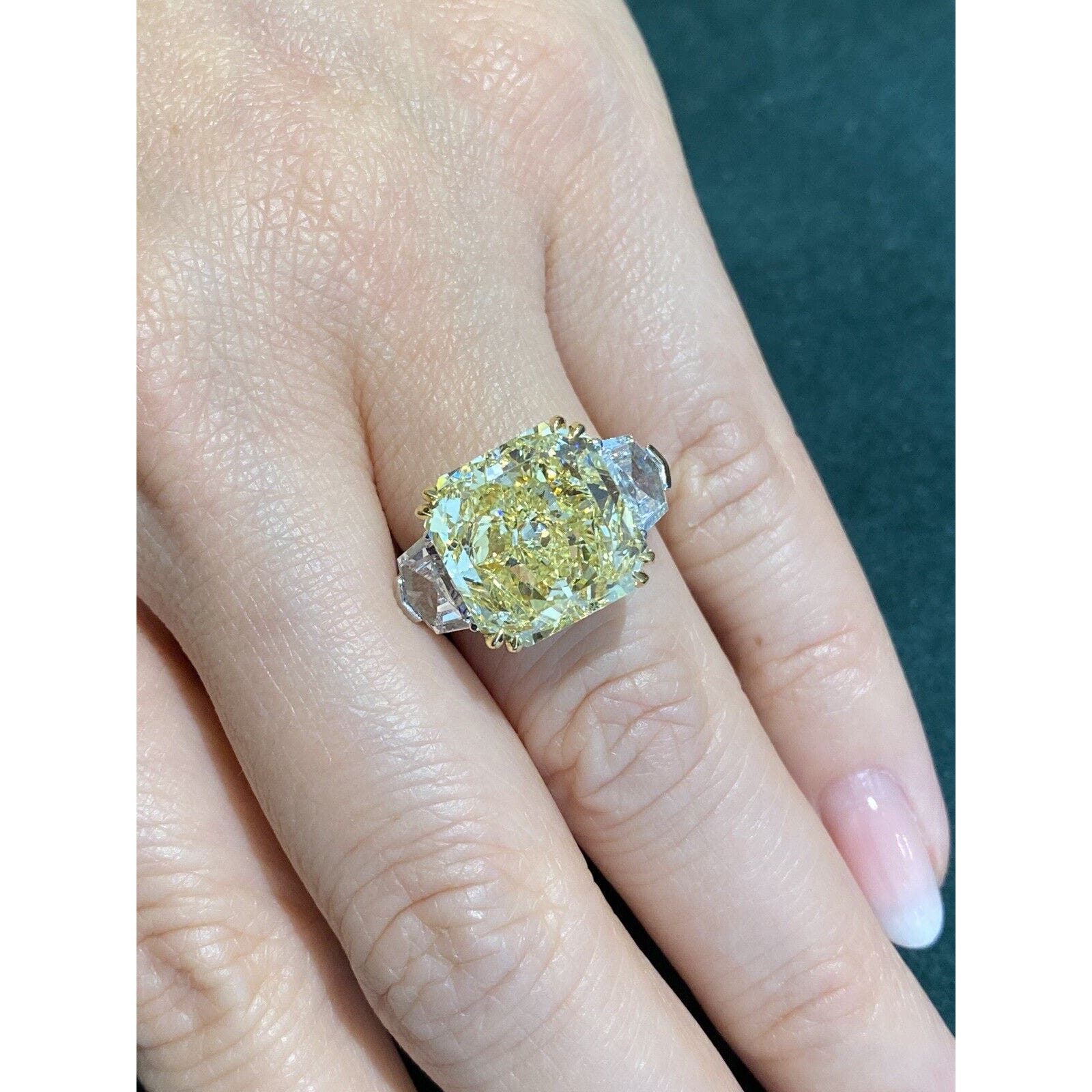 GIA 10.69 ct Fancy Yellow VVS2 Radiant Cut Diamond in Platinum/18kYG-HM2363SBI