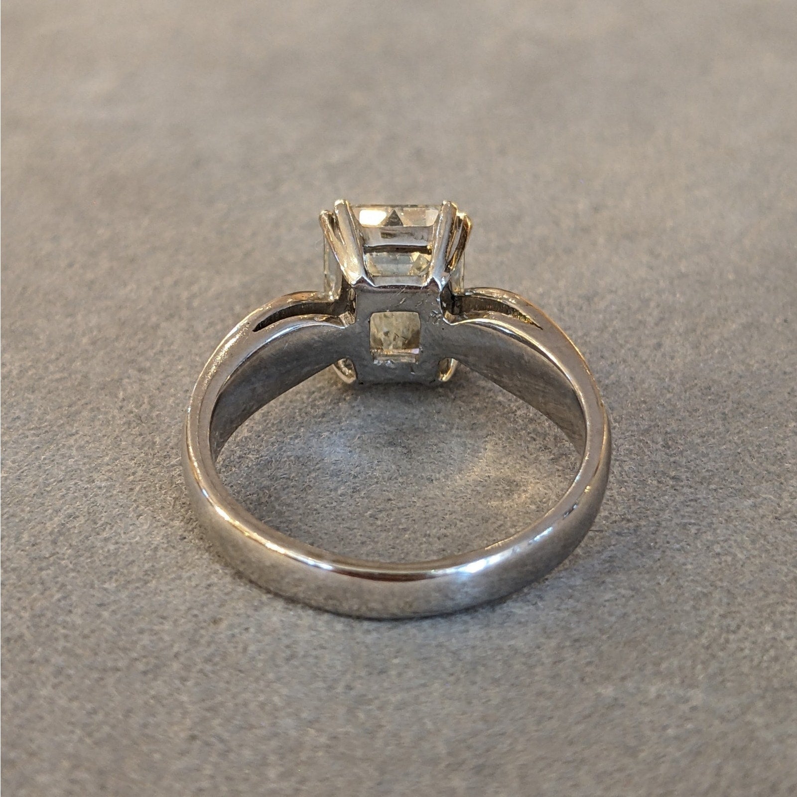 GIA 2.70 ct Emerald Cut Natural Diamond with Diamonds in 18k White Gold